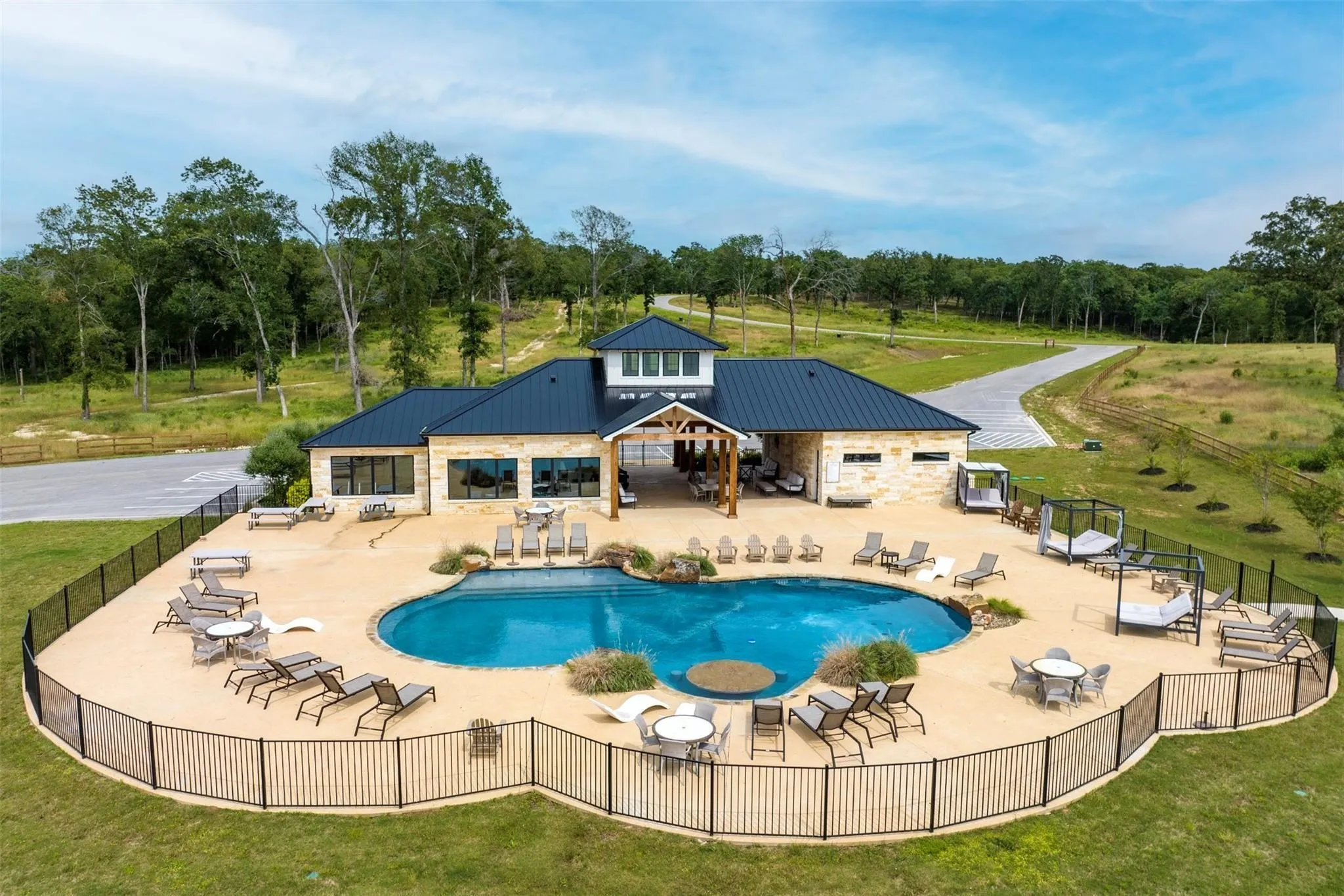 Unimproved Land For Sale in Henderson County , 6923 Lakeshore Way, Malakoff, Texas 75148, 0, 0, Garage spaces, 0 Sqft, built in 0, mls#21408455, Real Estate Agent in Malakoff, Homes For Sale in Henderson county, Homes For Sale in Malakoff, Realtor in Malakoff Texas, Real Estate Brokerage Independent Realty Texas, Luminita Cordes Realtor
