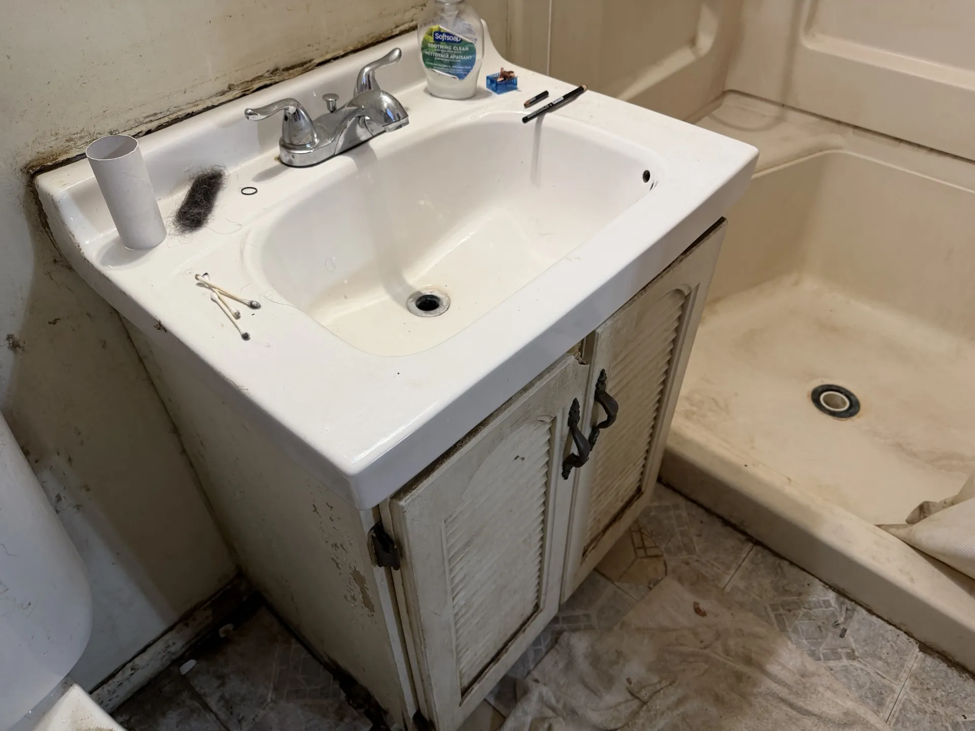 Single Family Residence For Sale in Tarrant County , 1202 W Tucker Boulevard, Arlington, Texas 76013, 3 Bedroom, 2 Bathroom, 2 Garage spaces, 1,612 Sqft, built in 1955, mls#21407687, Real Estate Agent in Arlington, Homes For Sale in Tarrant county, Homes For Sale in Arlington, Realtor in Arlington Texas, Real Estate Brokerage Independent Realty Texas, Luminita Cordes Realtor