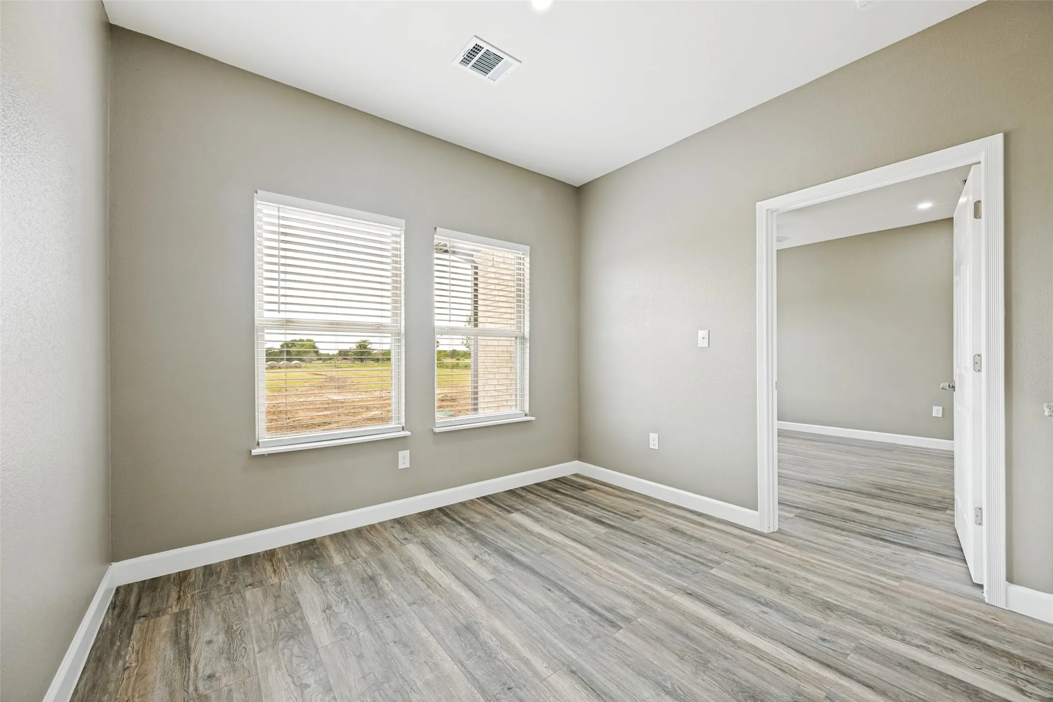 Single Family Residence For Sale in Hunt County , 3712 County Road 1102, Celeste, Texas 75423, 4 Bedroom, 2 Bathroom, 2 Garage spaces, 1,725 Sqft, built in 2024, mls#21408655, Real Estate Agent in Celeste, Homes For Sale in Hunt county, Homes For Sale in Celeste, Realtor in Celeste Texas, Real Estate Brokerage Independent Realty Texas, Luminita Cordes Realtor