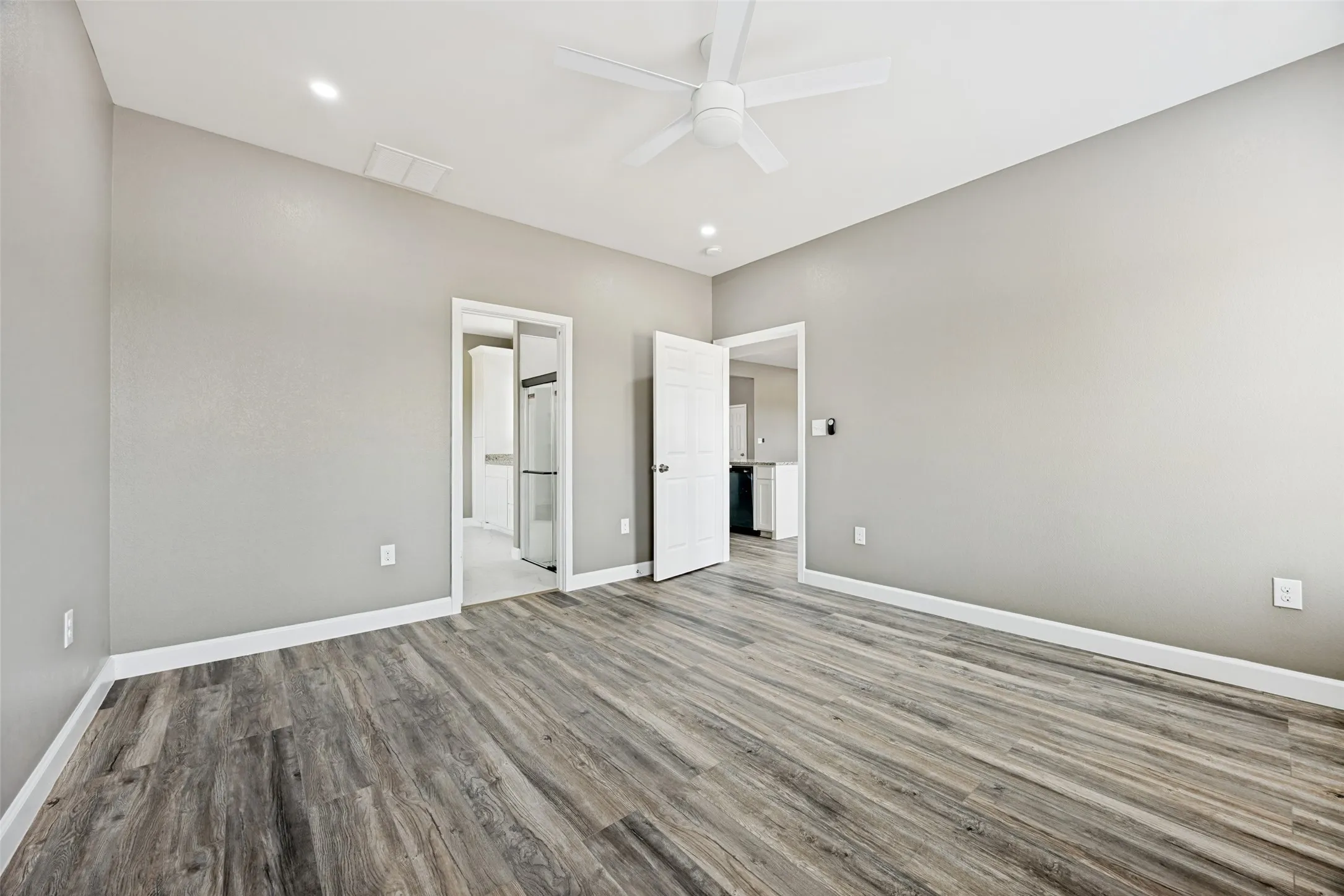 Single Family Residence For Sale in Hunt County , 3712 County Road 1102, Celeste, Texas 75423, 4 Bedroom, 2 Bathroom, 2 Garage spaces, 1,725 Sqft, built in 2024, mls#21408655, Real Estate Agent in Celeste, Homes For Sale in Hunt county, Homes For Sale in Celeste, Realtor in Celeste Texas, Real Estate Brokerage Independent Realty Texas, Luminita Cordes Realtor