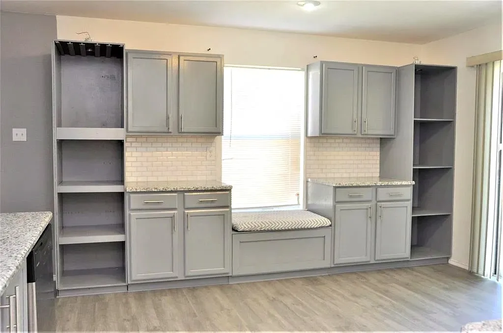 Single Family Residence For Rent in Tarrant County , 4413 silverwood Trail, Fort Worth, Texas 76244, 3 Bedroom, 2 Bathroom, 2 Garage spaces, 1,609 Sqft, built in 2007, mls#21408657, Real Estate Agent in Fort Worth, Homes For Rent in Tarrant county, Homes For Rent in Fort Worth, Realtor in Fort Worth Texas, Real Estate Brokerage Independent Realty Texas, Luminita Cordes Realtor