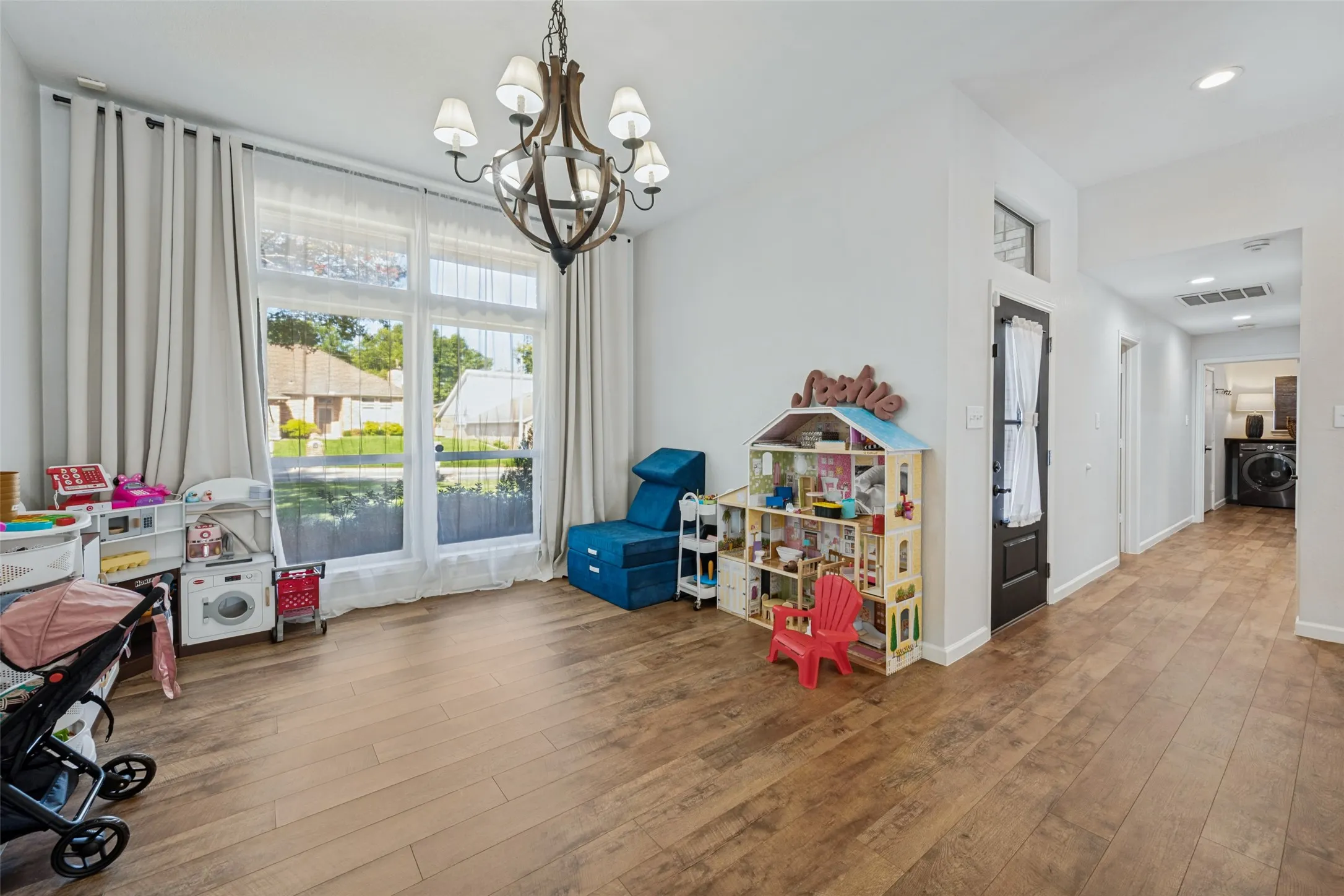 Formal Dining with Laminate Wood Flooring