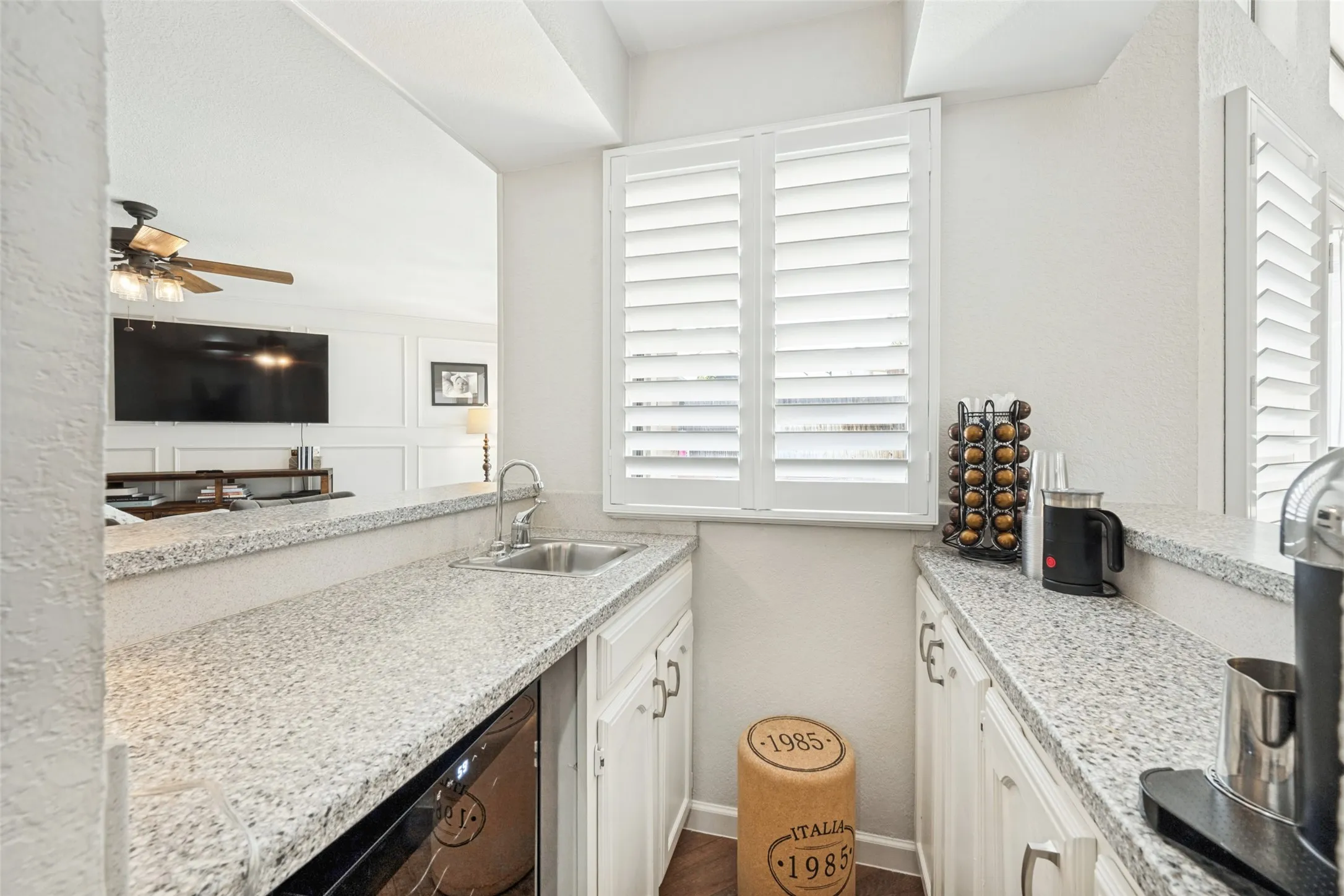 Wet Bar with Sink, Cabinets and Mini Fridge
