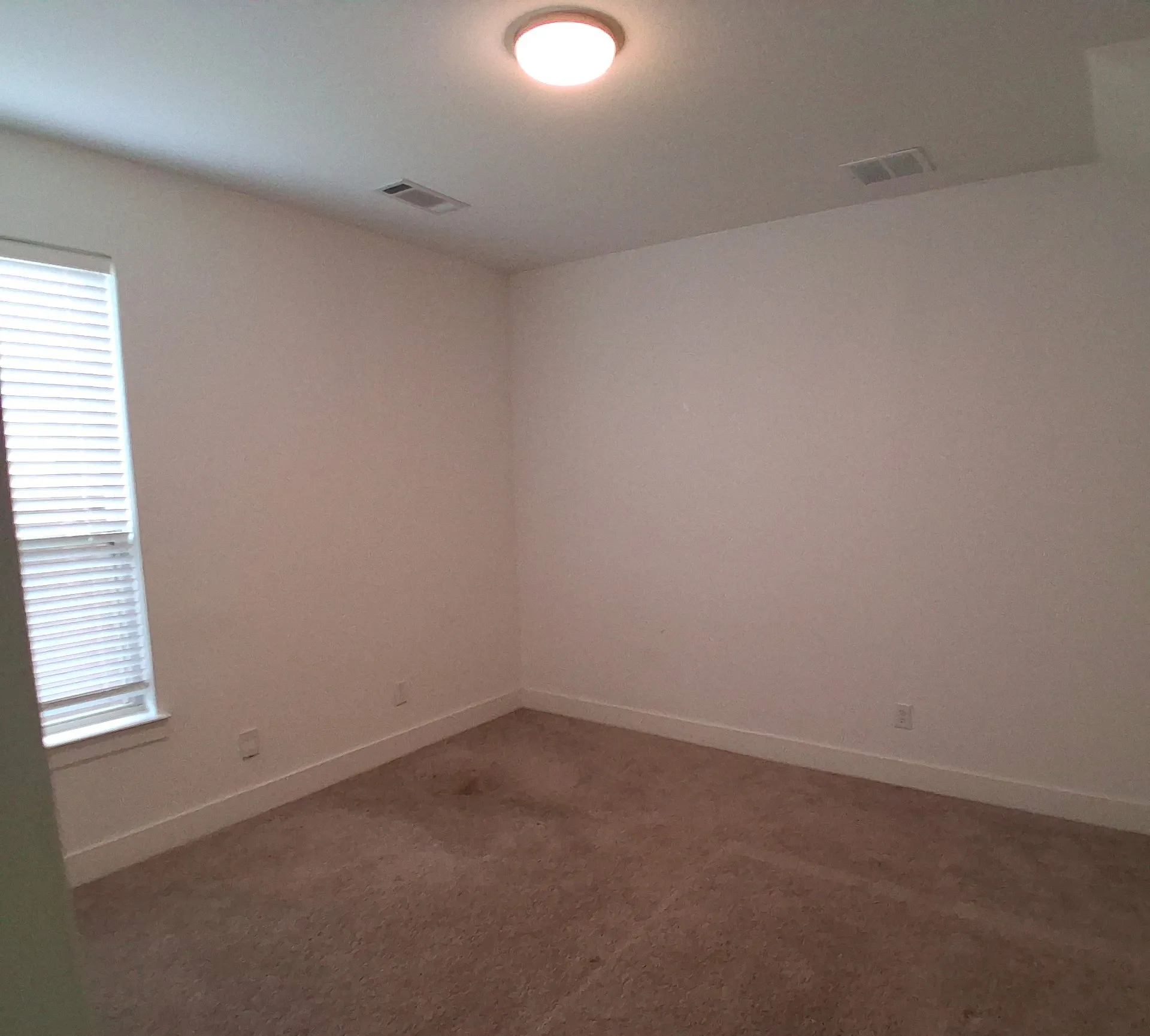 Single Family Residence For Sale in Rockwall County , 3023 Wind Knot Way, Royse City, Texas 75189, 3 Bedroom, 3 Bathroom, 2 Garage spaces, 2,650 Sqft, built in 2021, mls#21405829, Real Estate Agent in Royse City, Homes For Sale in Rockwall county, Homes For Sale in Royse City, Realtor in Royse City Texas, Real Estate Brokerage Independent Realty Texas, Luminita Cordes Realtor