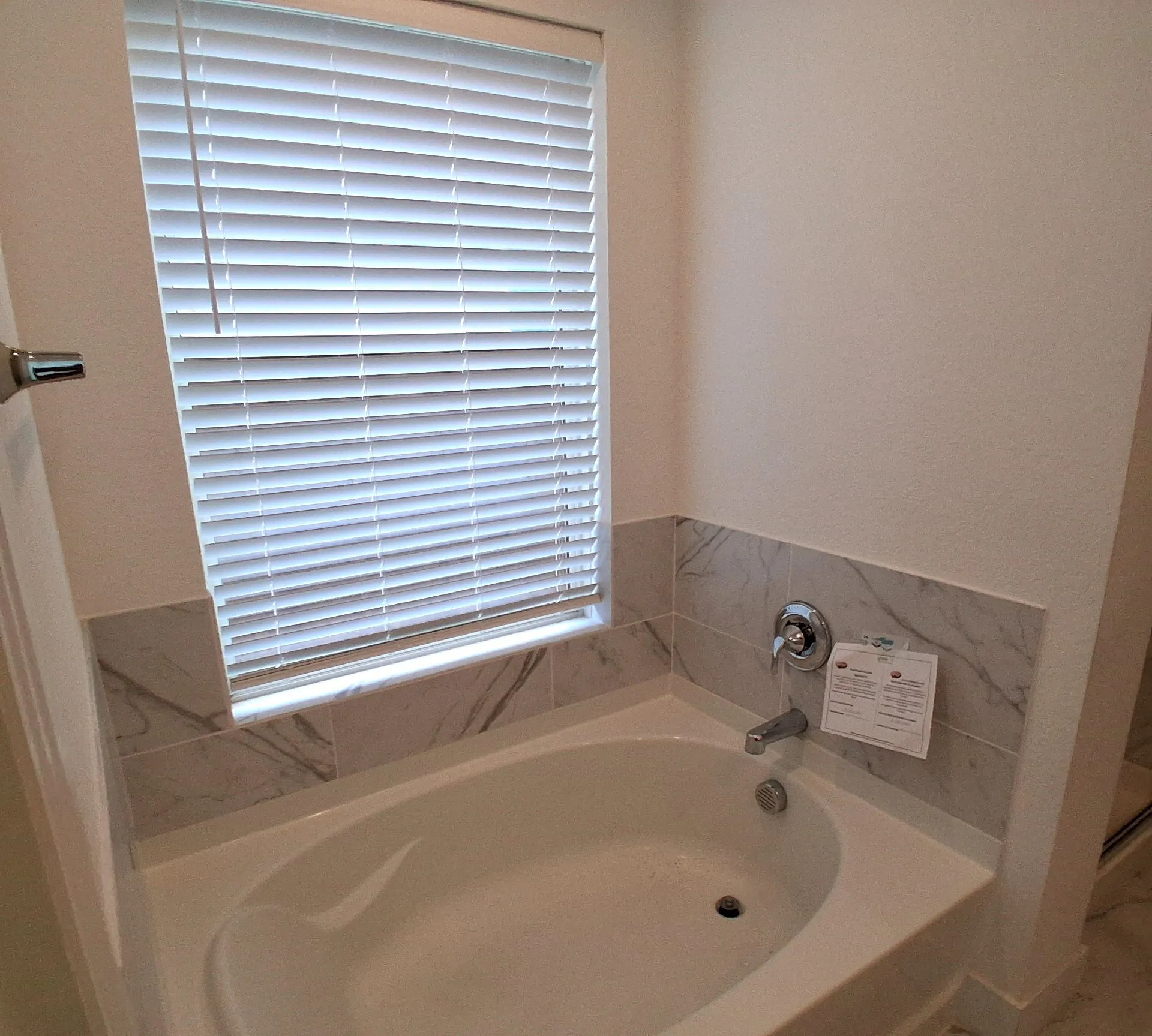 Single Family Residence For Sale in Rockwall County , 3023 Wind Knot Way, Royse City, Texas 75189, 3 Bedroom, 3 Bathroom, 2 Garage spaces, 2,650 Sqft, built in 2021, mls#21405829, Real Estate Agent in Royse City, Homes For Sale in Rockwall county, Homes For Sale in Royse City, Realtor in Royse City Texas, Real Estate Brokerage Independent Realty Texas, Luminita Cordes Realtor