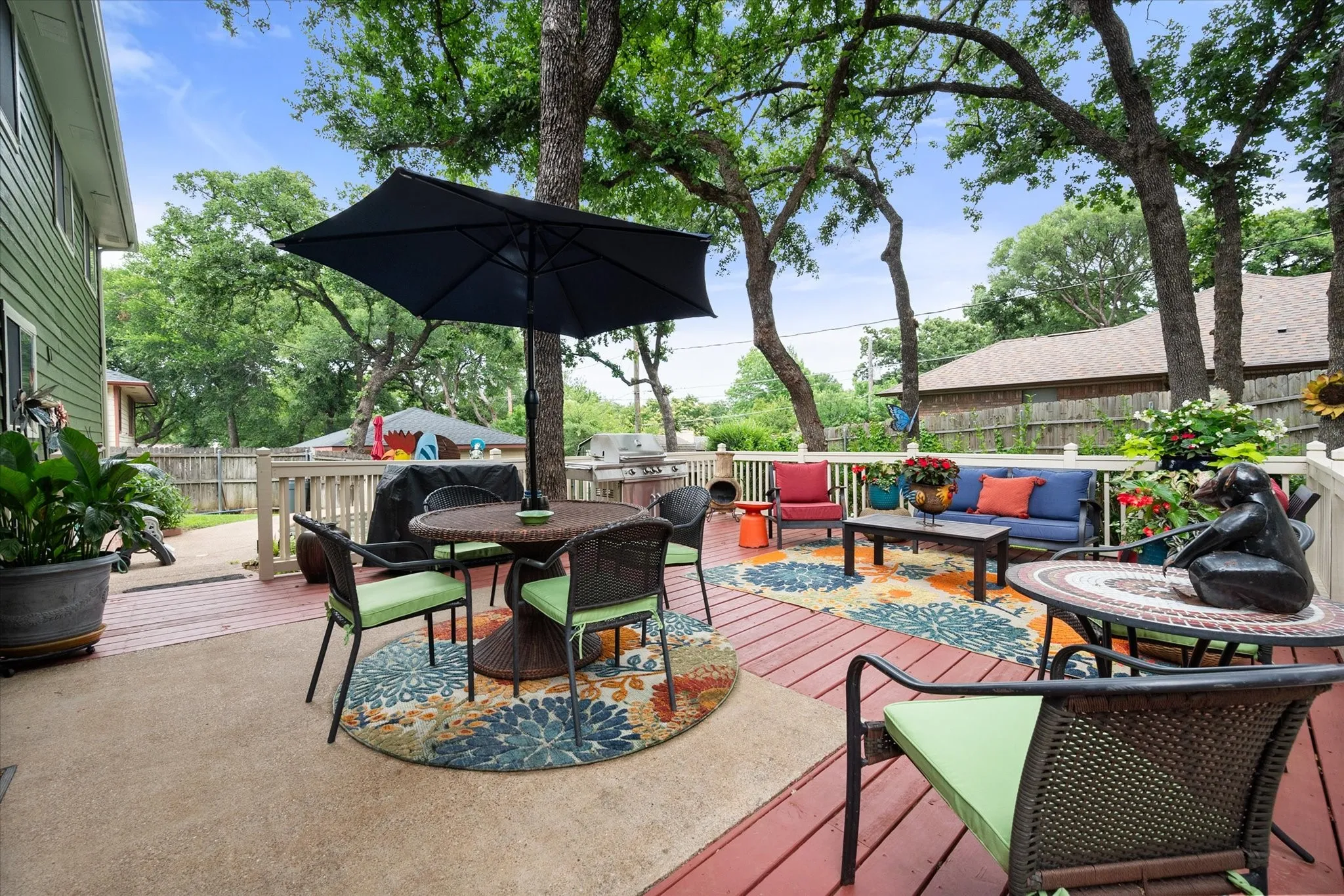 Single Family Residence For Sale in Tarrant County , 6616 Shorewood Drive, Arlington, Texas 76016, 4 Bedroom, 3 Bathroom, 2 Garage spaces, 2,098 Sqft, built in 1985, mls#21408586, Real Estate Agent in Arlington, Homes For Sale in Tarrant county, Homes For Sale in Arlington, Realtor in Arlington Texas, Real Estate Brokerage Independent Realty Texas, Luminita Cordes Realtor