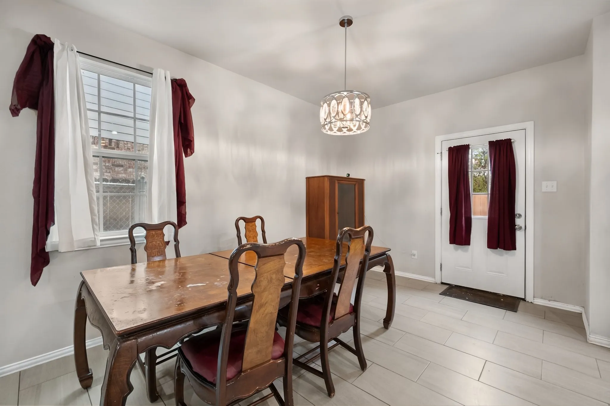 Single Family Residence For Sale in Dallas County , 407 Hitt Street, Seagoville, Texas 75159, 4 Bedroom, 3 Bathroom, 2 Garage spaces, 1,844 Sqft, built in 2022, mls#21408660, Real Estate Agent in Seagoville, Homes For Sale in Dallas county, Homes For Sale in Seagoville, Realtor in Seagoville Texas, Real Estate Brokerage Independent Realty Texas, Luminita Cordes Realtor