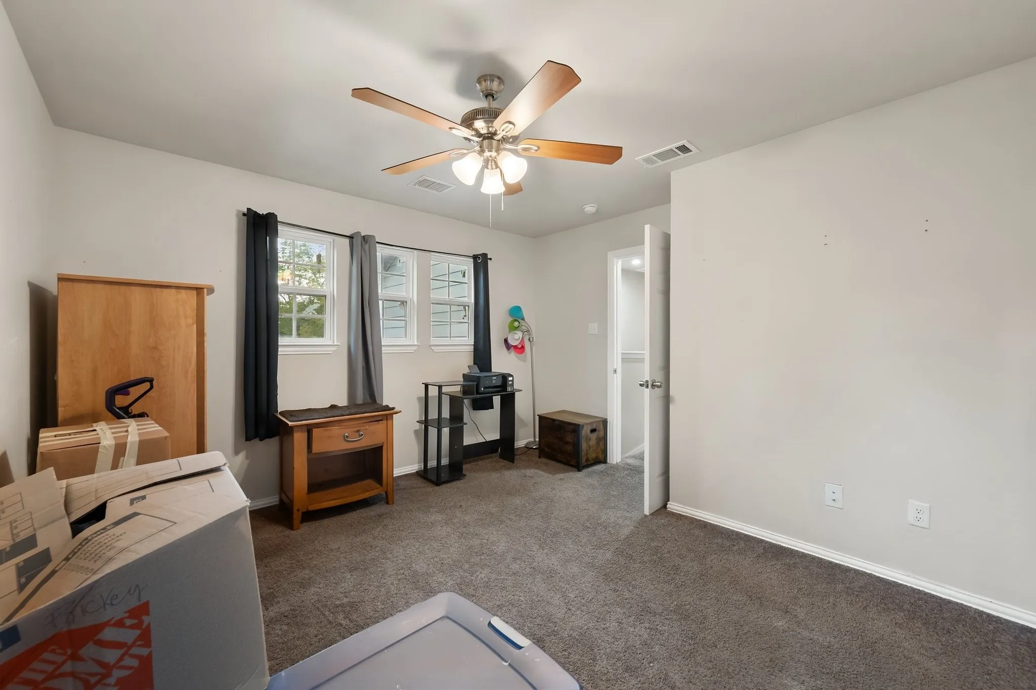 Single Family Residence For Sale in Dallas County , 407 Hitt Street, Seagoville, Texas 75159, 4 Bedroom, 3 Bathroom, 2 Garage spaces, 1,844 Sqft, built in 2022, mls#21408660, Real Estate Agent in Seagoville, Homes For Sale in Dallas county, Homes For Sale in Seagoville, Realtor in Seagoville Texas, Real Estate Brokerage Independent Realty Texas, Luminita Cordes Realtor