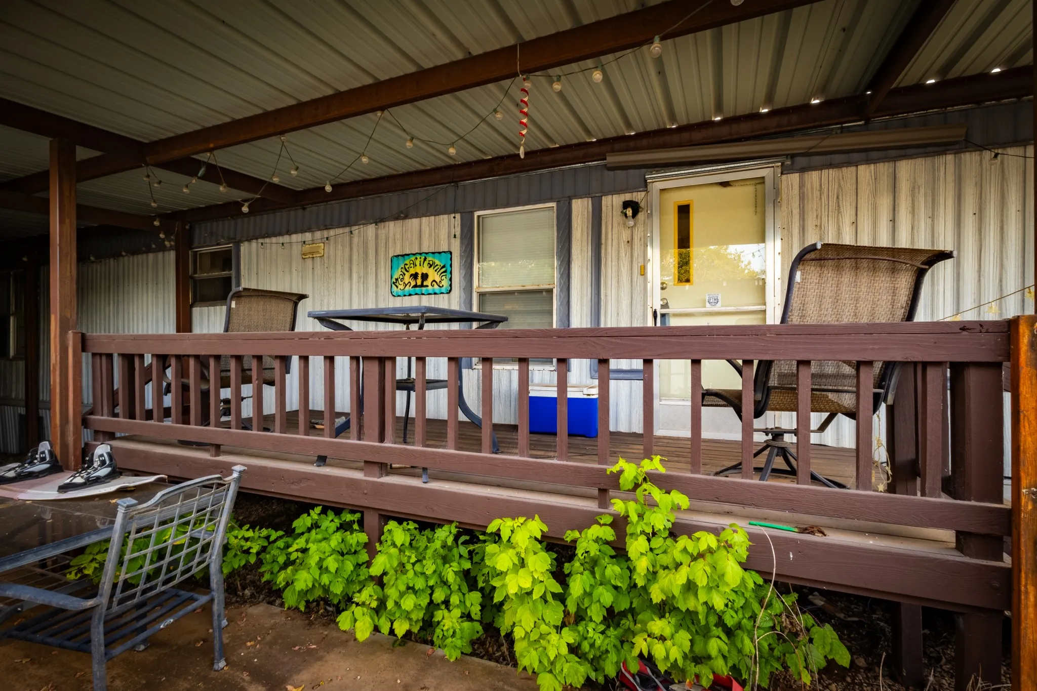 Mobile Home For Sale in Palo Pinto County , #30 Fox Hollow Rd, Graham, Texas 76450, 2 Bedroom, 2 Bathroom, Garage spaces, 2,072 Sqft, built in 1997, mls#21404275, Real Estate Agent in Graham, Homes For Sale in Palo Pinto county, Homes For Sale in Graham, Realtor in Graham Texas, Real Estate Brokerage Independent Realty Texas, Luminita Cordes Realtor
