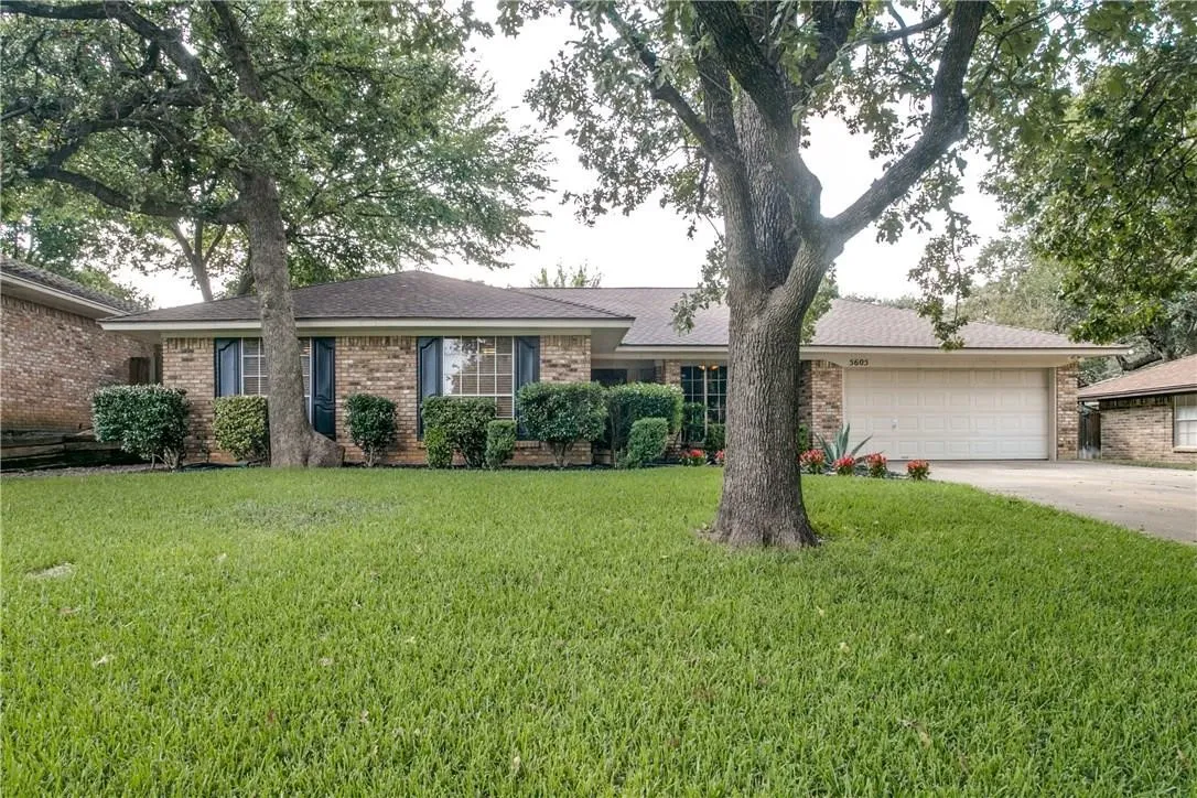 Welcome to 5605 Trails Edge Drive!