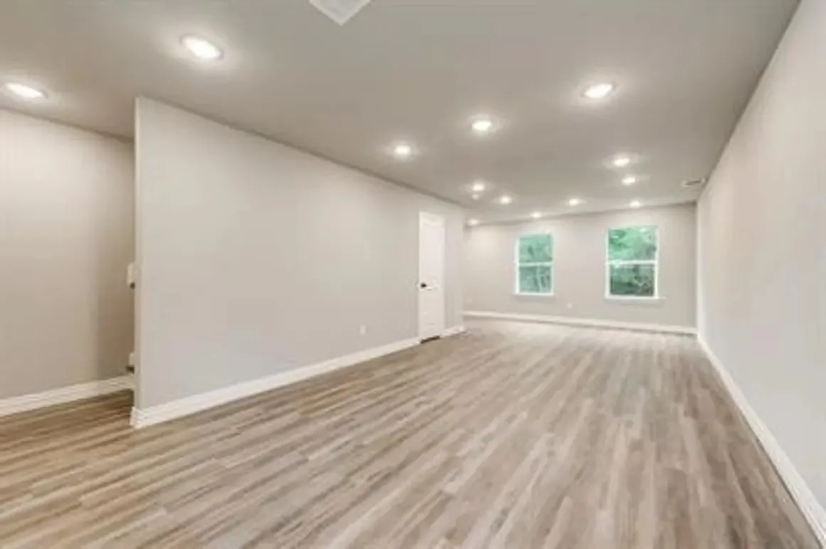 Single Family Residence For Rent in Grayson County , 1118 Oak Drive, Denison, Texas 75020, 4 Bedroom, 3 Bathroom, 2 Garage spaces, 1,768 Sqft, built in 2022, mls#21408676, Real Estate Agent in Denison, Homes For Rent in Grayson county, Homes For Rent in Denison, Realtor in Denison Texas, Real Estate Brokerage Independent Realty Texas, Luminita Cordes Realtor