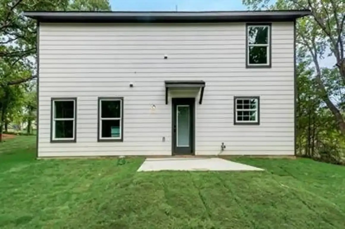 Single Family Residence For Rent in Grayson County , 1118 Oak Drive, Denison, Texas 75020, 4 Bedroom, 3 Bathroom, 2 Garage spaces, 1,768 Sqft, built in 2022, mls#21408676, Real Estate Agent in Denison, Homes For Rent in Grayson county, Homes For Rent in Denison, Realtor in Denison Texas, Real Estate Brokerage Independent Realty Texas, Luminita Cordes Realtor