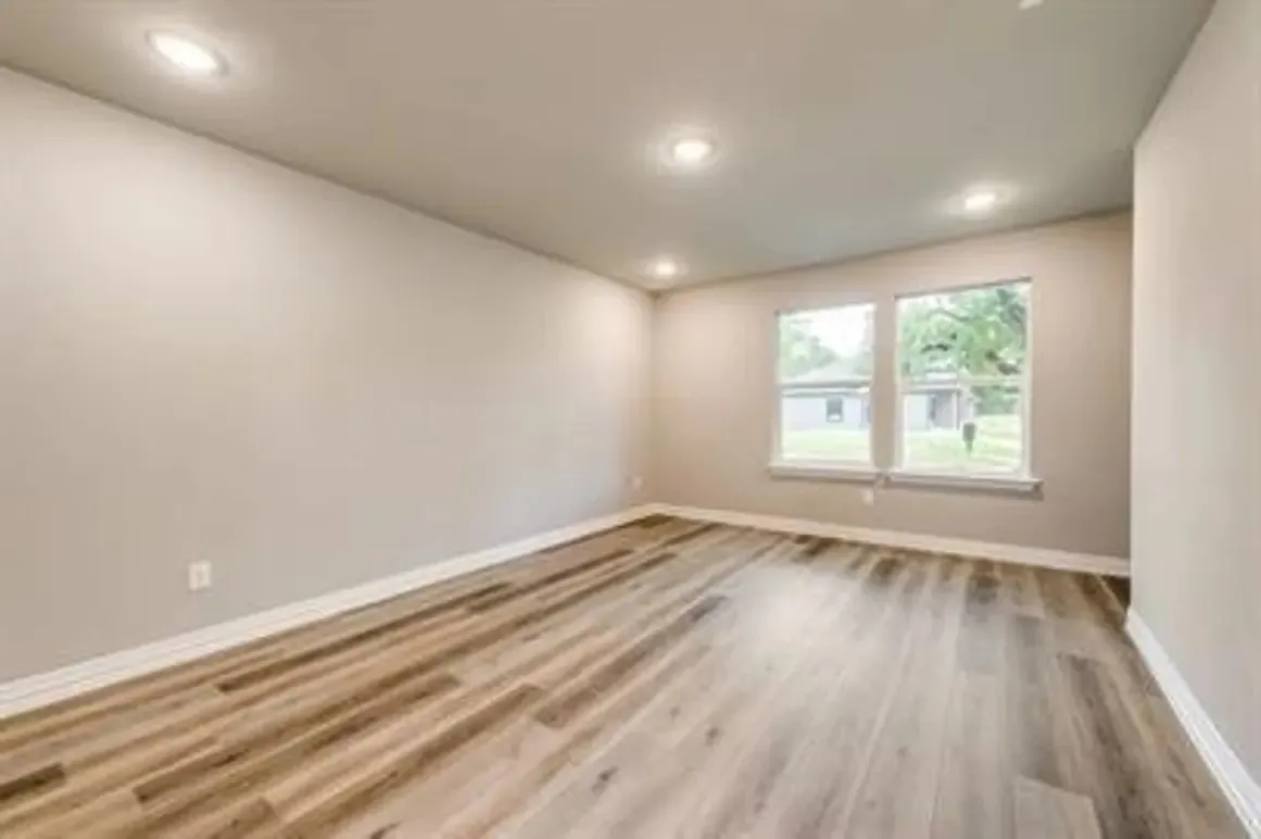 Single Family Residence For Rent in Grayson County , 1118 Oak Drive, Denison, Texas 75020, 4 Bedroom, 3 Bathroom, 2 Garage spaces, 1,768 Sqft, built in 2022, mls#21408676, Real Estate Agent in Denison, Homes For Rent in Grayson county, Homes For Rent in Denison, Realtor in Denison Texas, Real Estate Brokerage Independent Realty Texas, Luminita Cordes Realtor