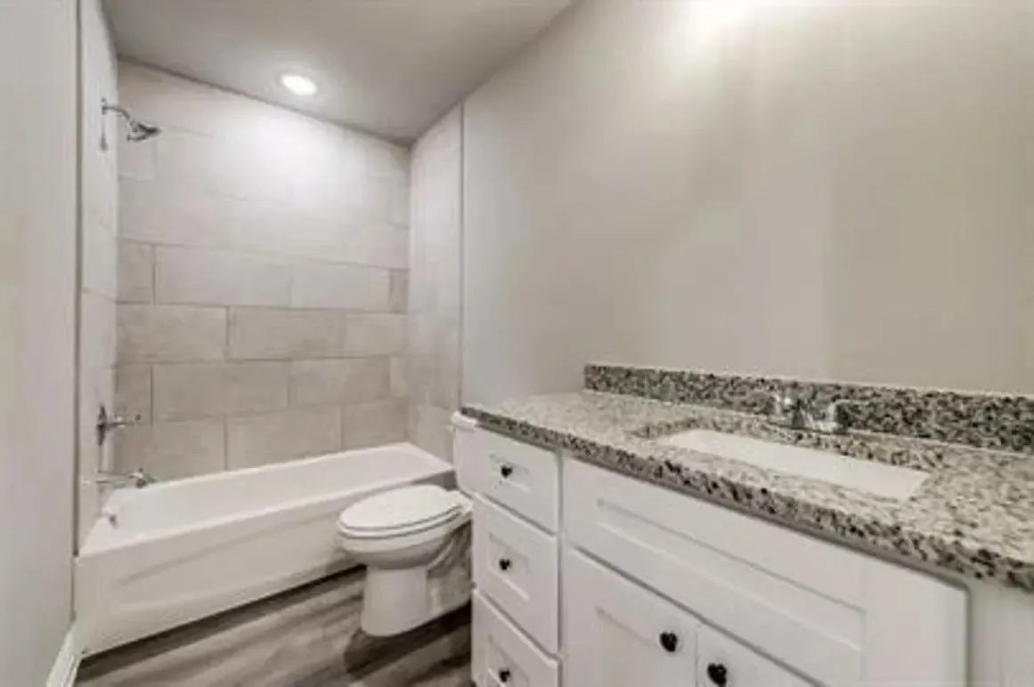 Single Family Residence For Rent in Grayson County , 1118 Oak Drive, Denison, Texas 75020, 4 Bedroom, 3 Bathroom, 2 Garage spaces, 1,768 Sqft, built in 2022, mls#21408676, Real Estate Agent in Denison, Homes For Rent in Grayson county, Homes For Rent in Denison, Realtor in Denison Texas, Real Estate Brokerage Independent Realty Texas, Luminita Cordes Realtor
