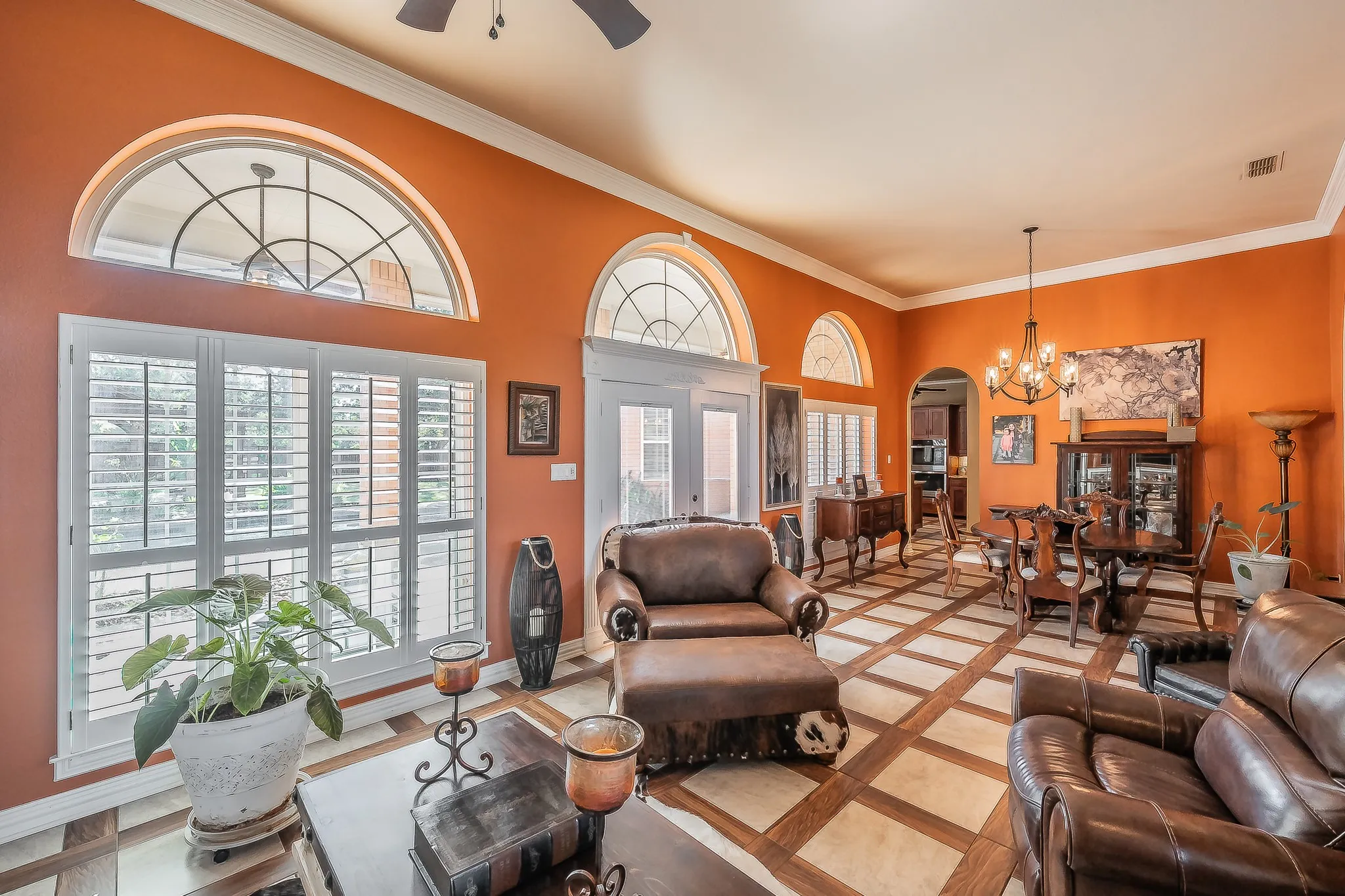 Single Family Residence For Sale in Johnson County , 225 Sherry Lane, Burleson, Texas 76028, 3 Bedroom, 4 Bathroom, 3 Garage spaces, 3,374 Sqft, built in 2002, mls#21406326, Real Estate Agent in Burleson, Homes For Sale in Johnson county, Homes For Sale in Burleson, Realtor in Burleson Texas, Real Estate Brokerage Independent Realty Texas, Luminita Cordes Realtor