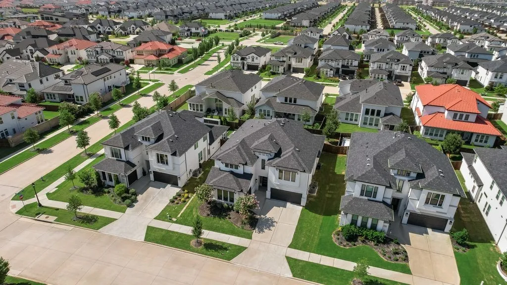 Single Family Residence For Sale in Collin County , 12436 Compassplant Drive, Frisco, Texas 75035, 5 Bedroom, 6 Bathroom, 3 Garage spaces, 4,334 Sqft, built in 2022, mls#21408678, Real Estate Agent in Frisco, Homes For Sale in Collin county, Homes For Sale in Frisco, Realtor in Frisco Texas, Real Estate Brokerage Independent Realty Texas, Luminita Cordes Realtor