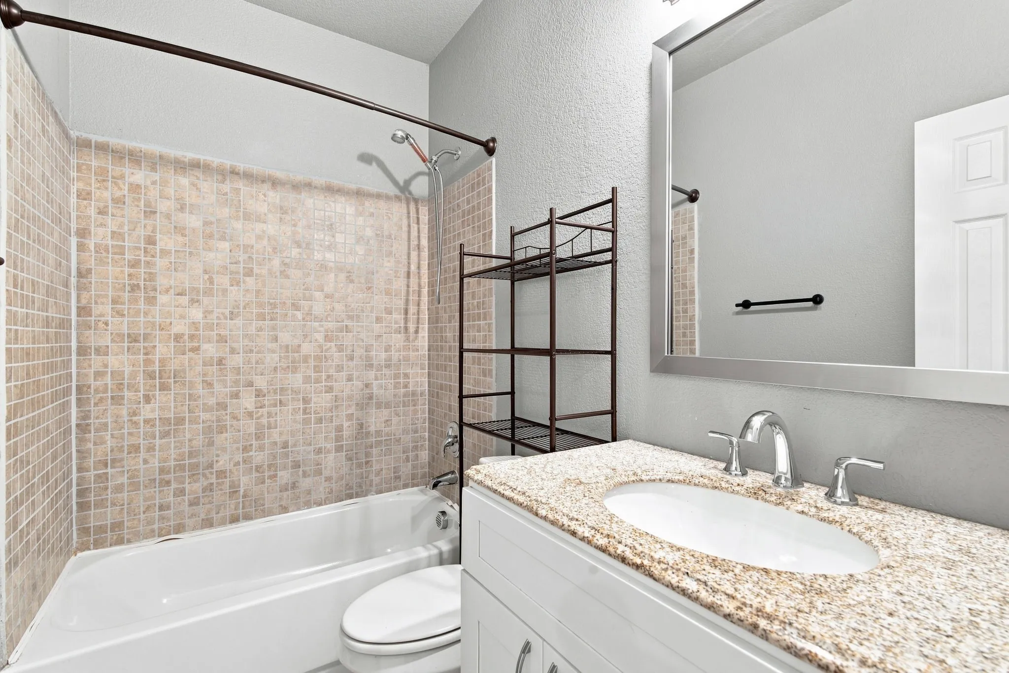 Apartment For Sale in Tarrant County , 1837 Jennifer #A Court, Pelican Bay, Texas 76020, 4 Bedroom, 2 Bathroom, 2 Garage spaces, 0 Sqft, built in 2021, mls#21408679, Real Estate Agent in Pelican Bay, Homes For Sale in Tarrant county, Homes For Sale in Pelican Bay, Realtor in Pelican Bay Texas, Real Estate Brokerage Independent Realty Texas, Luminita Cordes Realtor