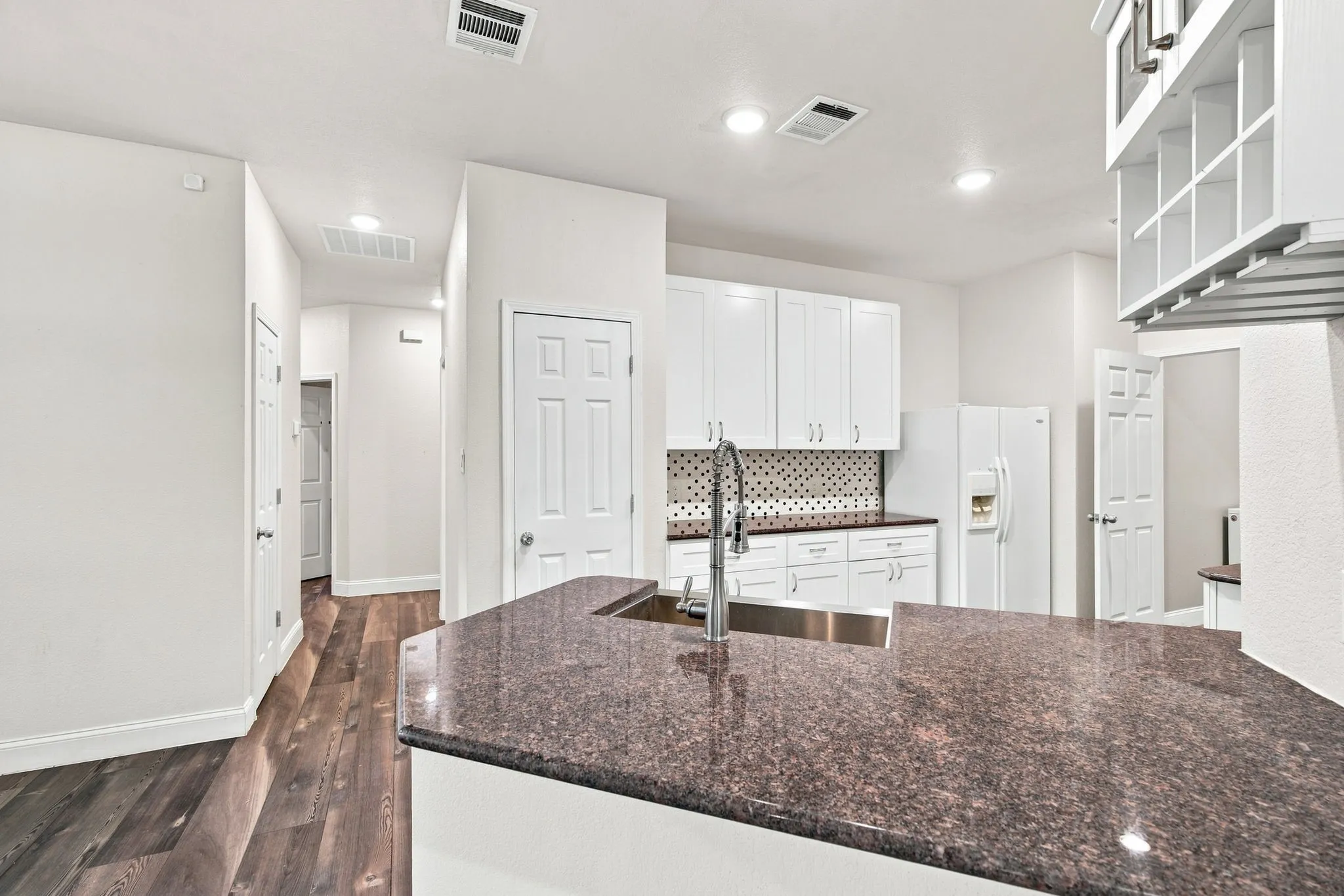 Apartment For Sale in Tarrant County , 1837 Jennifer #A Court, Pelican Bay, Texas 76020, 4 Bedroom, 2 Bathroom, 2 Garage spaces, 0 Sqft, built in 2021, mls#21408679, Real Estate Agent in Pelican Bay, Homes For Sale in Tarrant county, Homes For Sale in Pelican Bay, Realtor in Pelican Bay Texas, Real Estate Brokerage Independent Realty Texas, Luminita Cordes Realtor