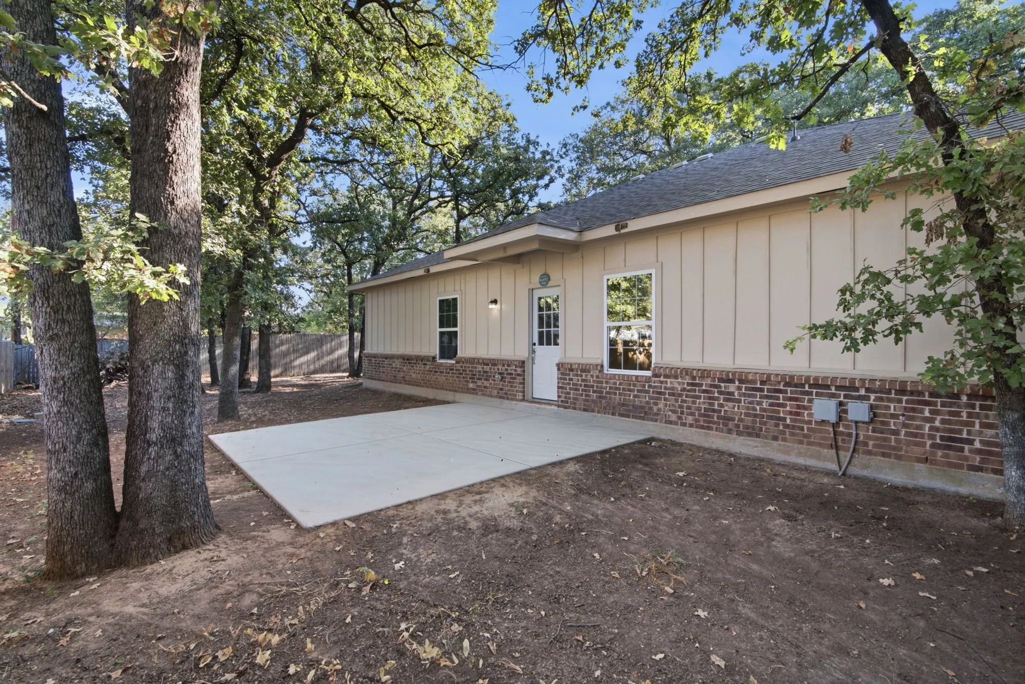 Apartment For Sale in Tarrant County , 1837 Jennifer #A Court, Pelican Bay, Texas 76020, 4 Bedroom, 2 Bathroom, 2 Garage spaces, 0 Sqft, built in 2021, mls#21408679, Real Estate Agent in Pelican Bay, Homes For Sale in Tarrant county, Homes For Sale in Pelican Bay, Realtor in Pelican Bay Texas, Real Estate Brokerage Independent Realty Texas, Luminita Cordes Realtor