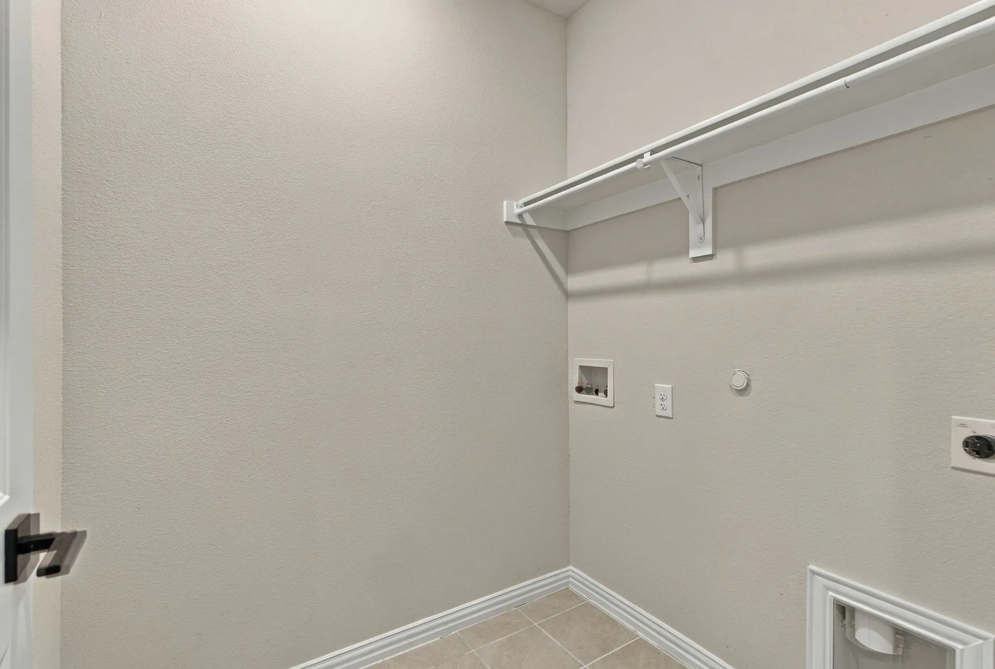 Single Family Residence For Sale in Denton County , 5117 Del Monte Drive, Denton, Texas 76207, 3 Bedroom, 2 Bathroom, 2 Garage spaces, 1,518 Sqft, built in 2023, mls#21408680, Real Estate Agent in Denton, Homes For Sale in Denton county, Homes For Sale in Denton, Realtor in Denton Texas, Real Estate Brokerage Independent Realty Texas, Luminita Cordes Realtor