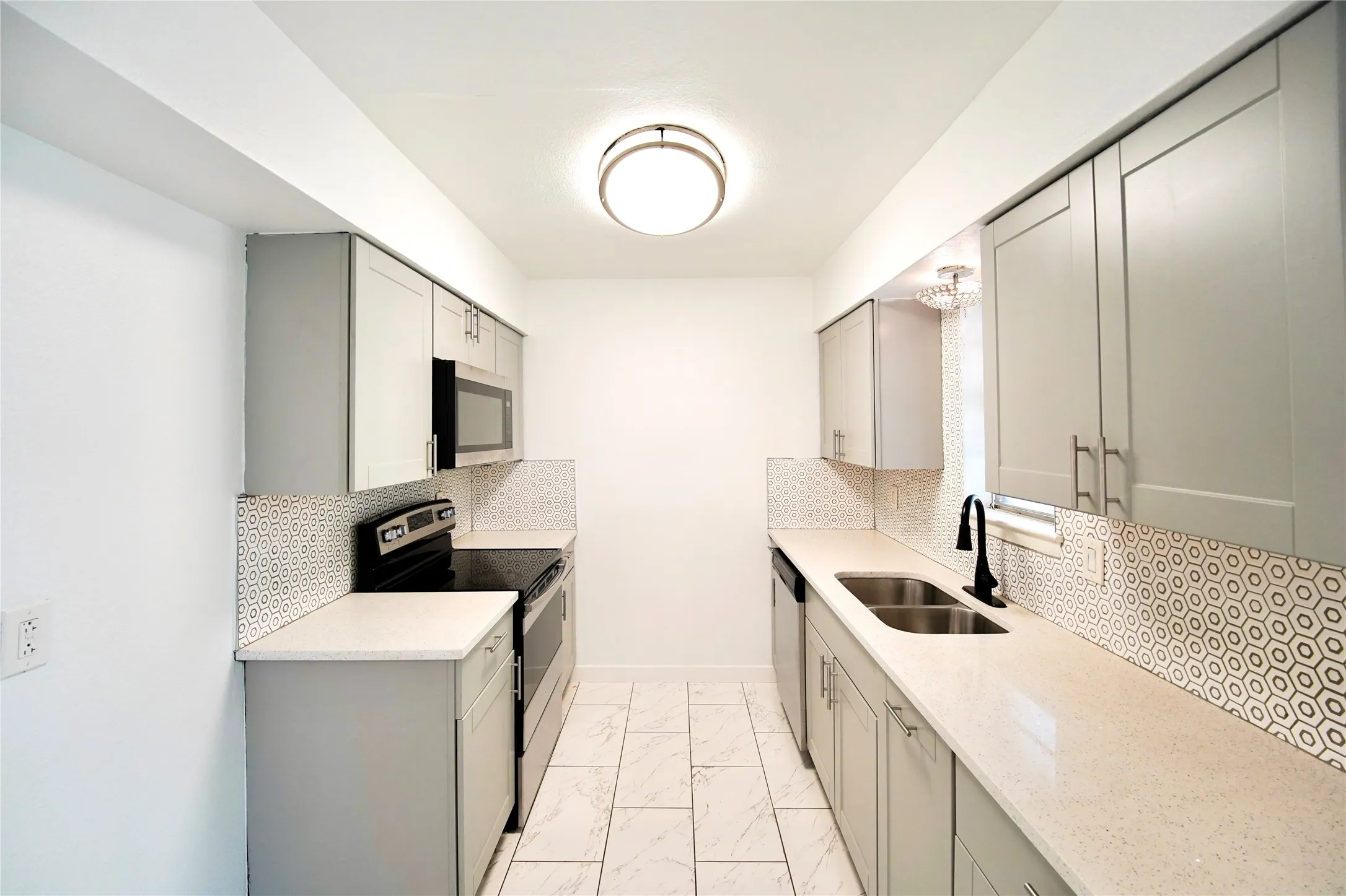 Single Family Residence For Rent in Dallas County , 1035 Timberview Drive, Hutchins, Texas 75141, 3 Bedroom, 2 Bathroom, 2 Garage spaces, 1,094 Sqft, built in 1970, mls#21406029, Real Estate Agent in Hutchins, Homes For Rent in Dallas county, Homes For Rent in Hutchins, Realtor in Hutchins Texas, Real Estate Brokerage Independent Realty Texas, Luminita Cordes Realtor