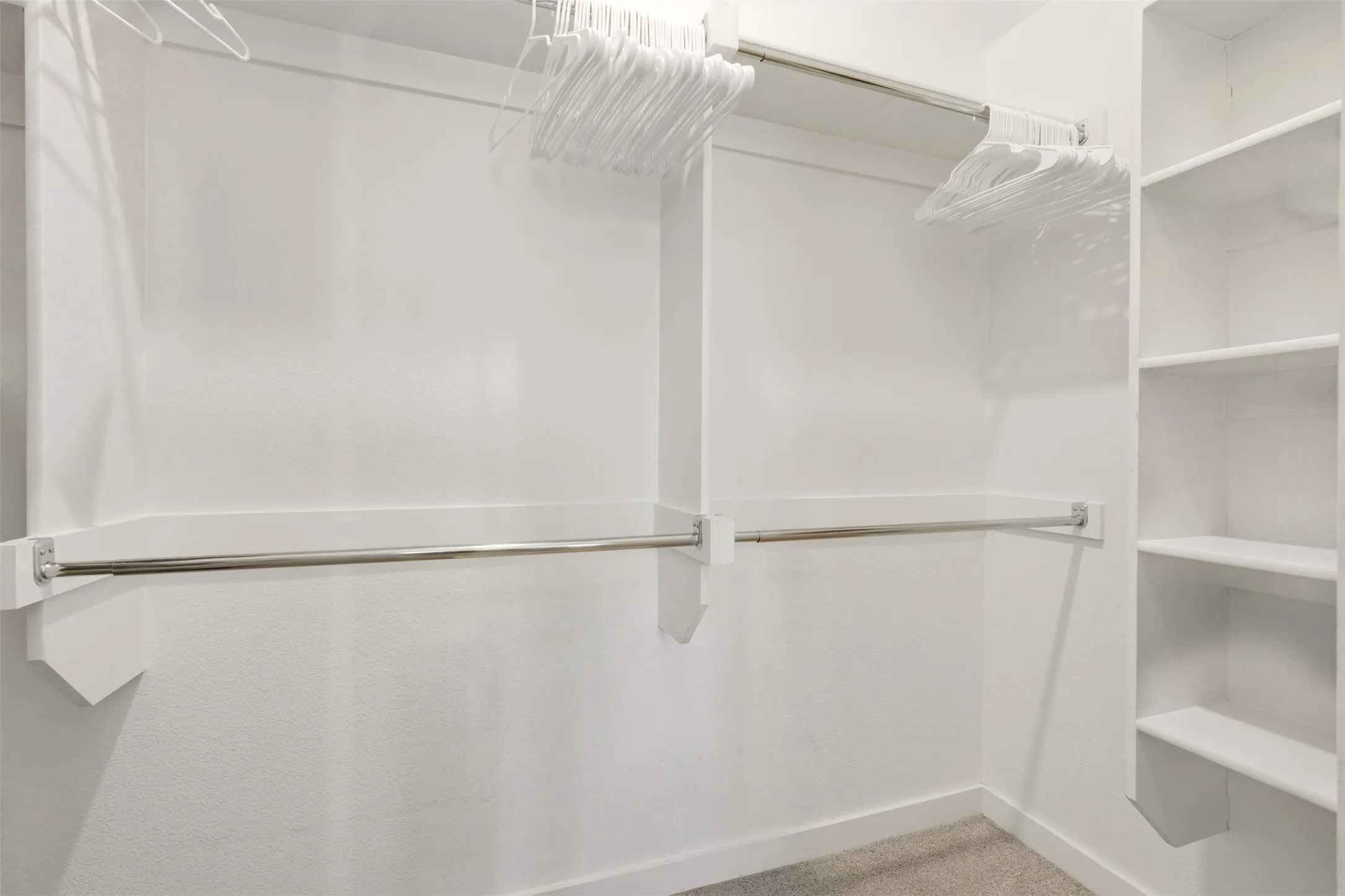 Single Family Residence For Sale in Denton County , 2725 Starburst Drive, Little Elm, Texas 75068, 2 Bedroom, 3 Bathroom, 2 Garage spaces, 1,456 Sqft, built in 2018, mls#21407334, Real Estate Agent in Little Elm, Homes For Sale in Denton county, Homes For Sale in Little Elm, Realtor in Little Elm Texas, Real Estate Brokerage Independent Realty Texas, Luminita Cordes Realtor
