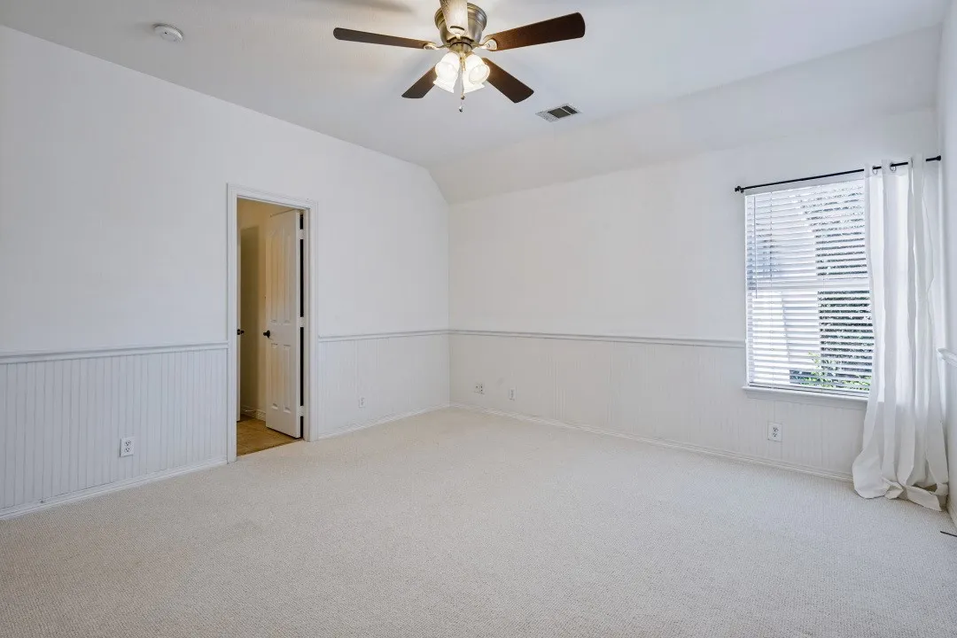 Single Family Residence For Sale in Collin County , 1729 Watersedge Drive, Mc Kinney, Texas 75072, 4 Bedroom, 4 Bathroom, 3 Garage spaces, 3,621 Sqft, built in 1998, mls#21408270, Real Estate Agent in Mc Kinney, Homes For Sale in Collin county, Homes For Sale in Mc Kinney, Realtor in Mc Kinney Texas, Real Estate Brokerage Independent Realty Texas, Luminita Cordes Realtor