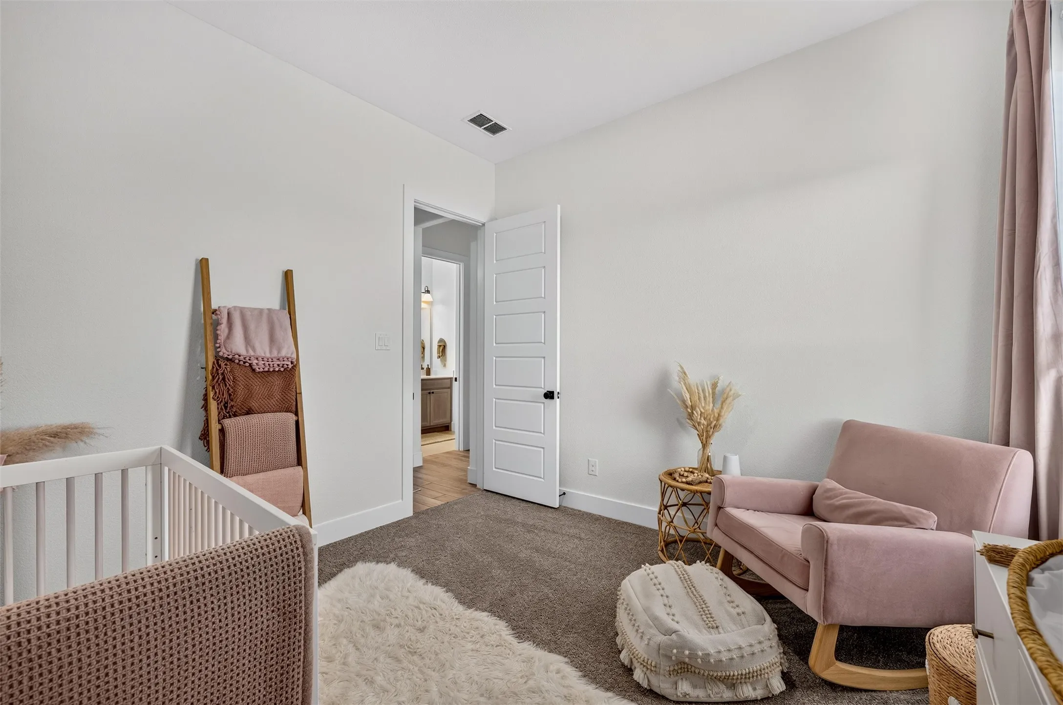 Single Family Residence For Sale in Grayson County , 813 Valley Ridge Road, Van Alstyne, Texas 75495, 5 Bedroom, 3 Bathroom, 3 Garage spaces, 3,508 Sqft, built in 2026, mls#21405783, Real Estate Agent in Van Alstyne, Homes For Sale in Grayson county, Homes For Sale in Van Alstyne, Realtor in Van Alstyne Texas, Real Estate Brokerage Independent Realty Texas, Luminita Cordes Realtor
