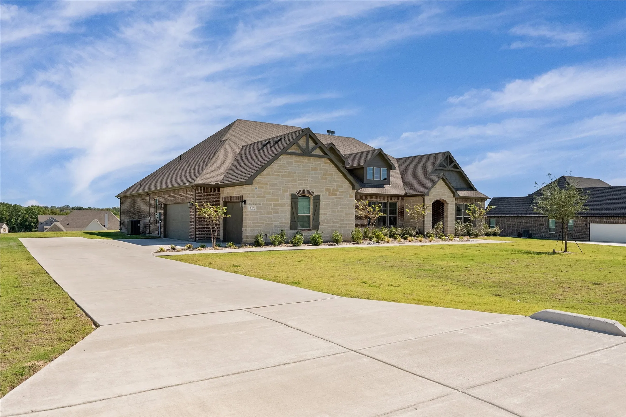 Single Family Residence For Sale in Grayson County , 813 Valley Ridge Road, Van Alstyne, Texas 75495, 5 Bedroom, 3 Bathroom, 3 Garage spaces, 3,508 Sqft, built in 2026, mls#21405783, Real Estate Agent in Van Alstyne, Homes For Sale in Grayson county, Homes For Sale in Van Alstyne, Realtor in Van Alstyne Texas, Real Estate Brokerage Independent Realty Texas, Luminita Cordes Realtor