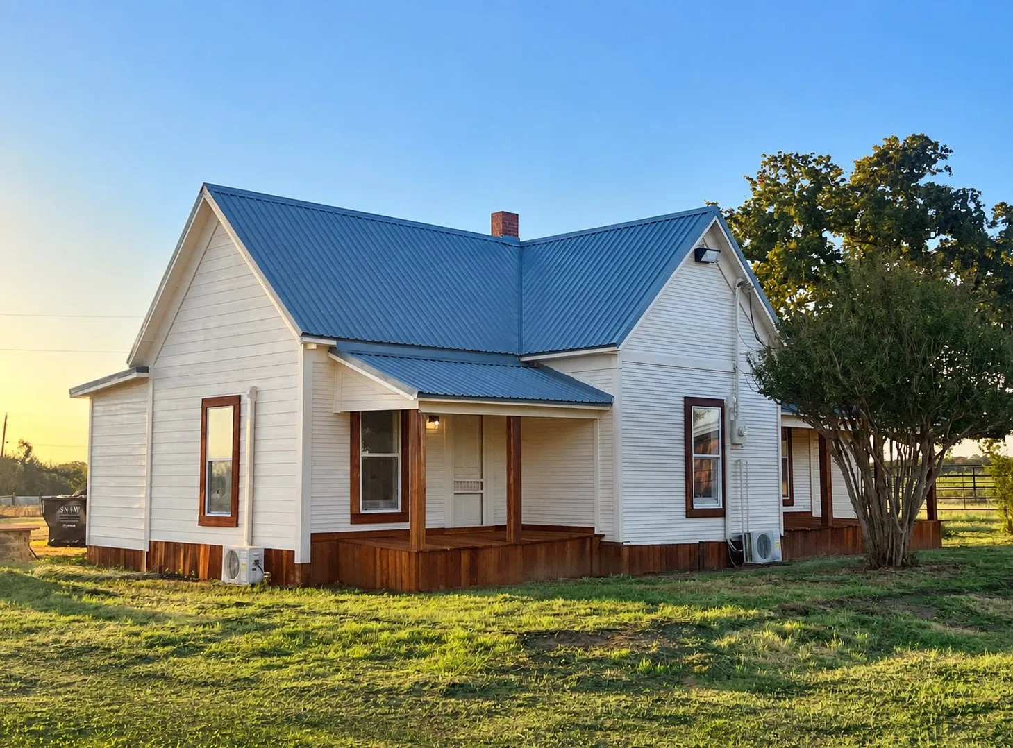 Single Family Residence For Rent in Palo Pinto County , 4529 Fm 1195, Mineral Wells, Texas 76067, 2 Bedroom, 2 Bathroom, Garage spaces, 1,880 Sqft, built in 1904, mls#21407805, Real Estate Agent in Mineral Wells, Homes For Rent in Palo Pinto county, Homes For Rent in Mineral Wells, Realtor in Mineral Wells Texas, Real Estate Brokerage Independent Realty Texas, Luminita Cordes Realtor