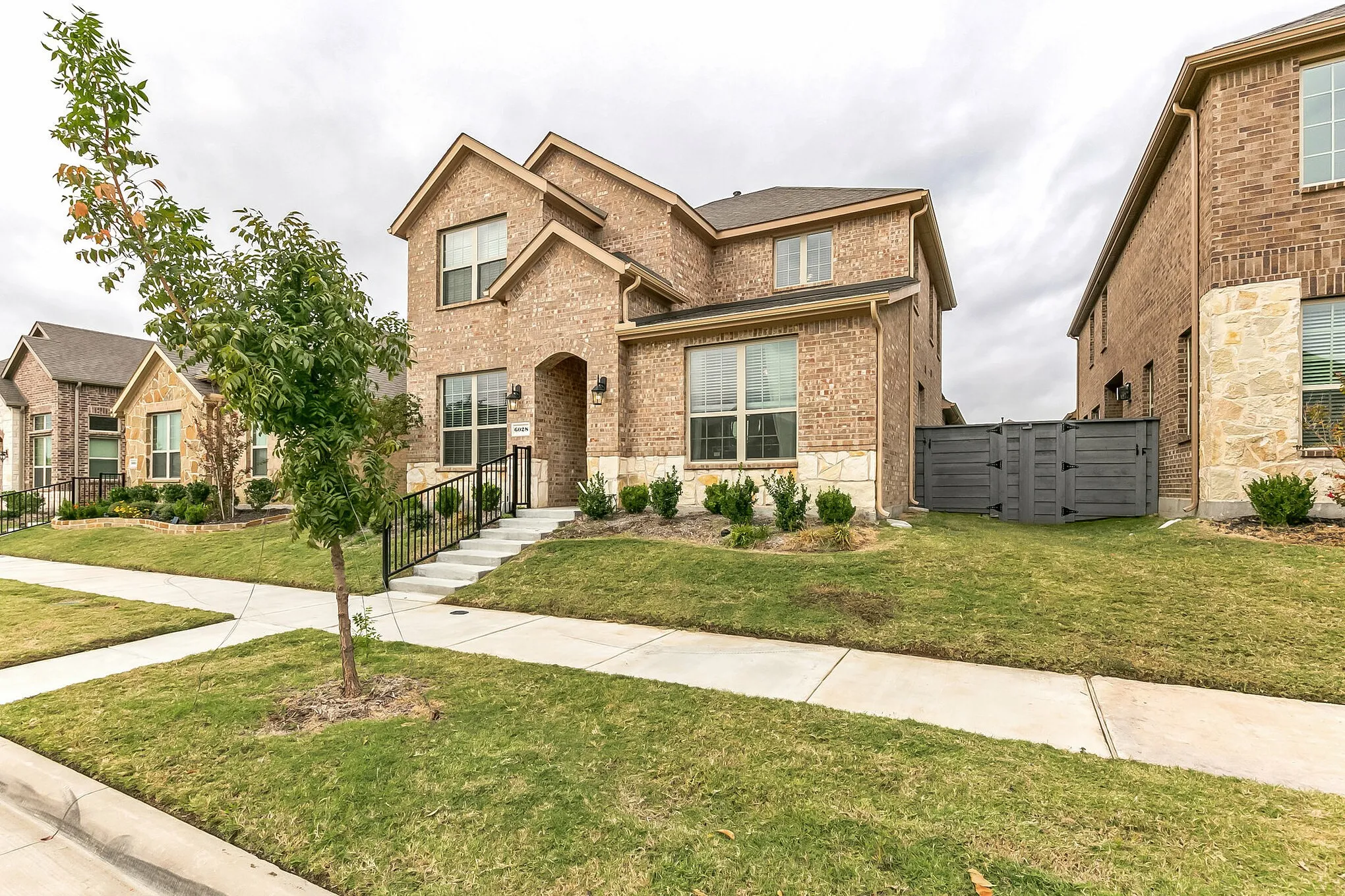 Single Family Residence For Rent in Denton County , 6028 Paddock Lane, Little Elm, Texas 76227, 4 Bedroom, 3 Bathroom, 2 Garage spaces, 2,286 Sqft, built in 2021, mls#21408587, Real Estate Agent in Little Elm, Homes For Rent in Denton county, Homes For Rent in Little Elm, Realtor in Little Elm Texas, Real Estate Brokerage Independent Realty Texas, Luminita Cordes Realtor
