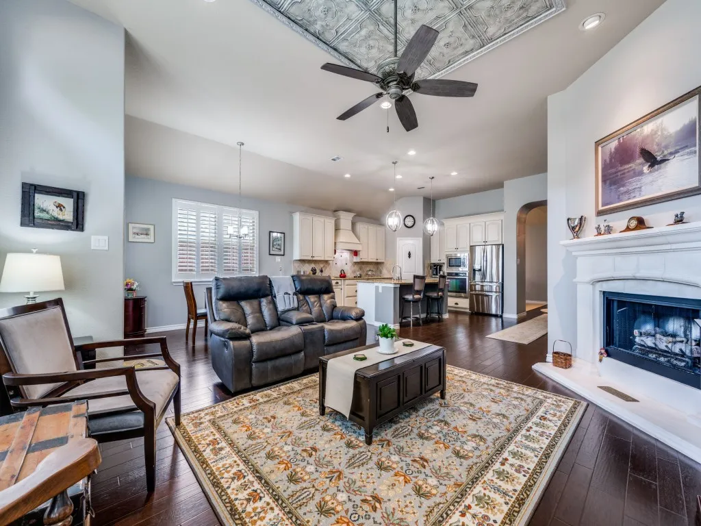 The open layout keeps the kitchen and living spaces connected for easy entertaining