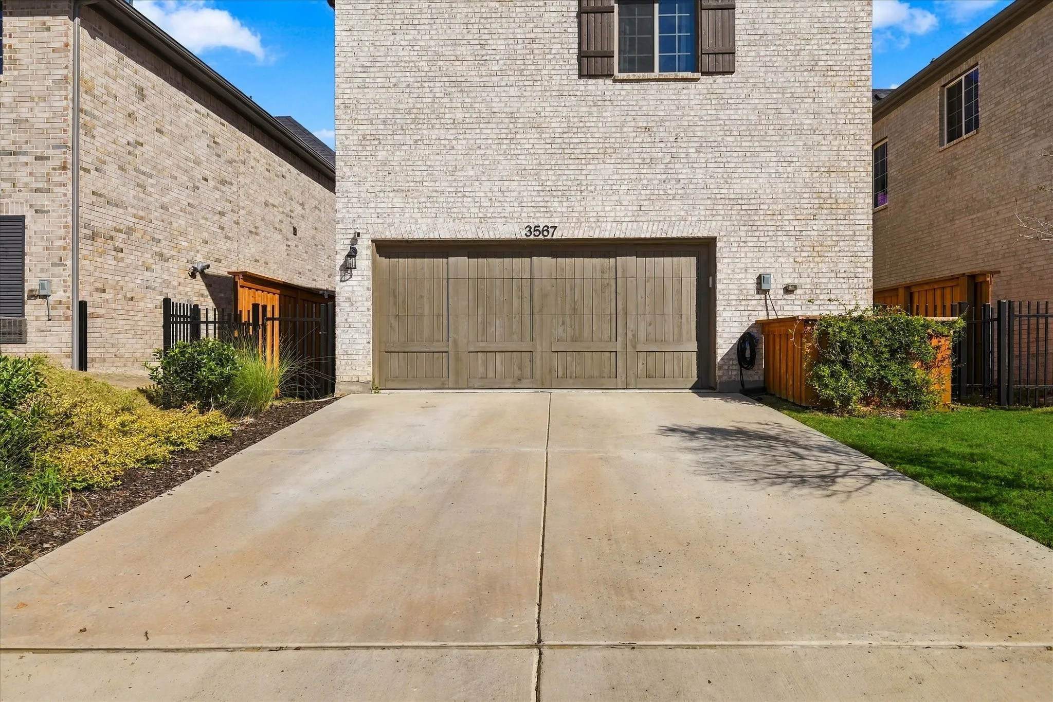 Single Family Residence For Rent in Denton County , 3567 Honeycutt Drive, Frisco, Texas 75033, 4 Bedroom, 4 Bathroom, 2 Garage spaces, 2,658 Sqft, built in 2024, mls#21407367, Real Estate Agent in Frisco, Homes For Rent in Denton county, Homes For Rent in Frisco, Realtor in Frisco Texas, Real Estate Brokerage Independent Realty Texas, Luminita Cordes Realtor