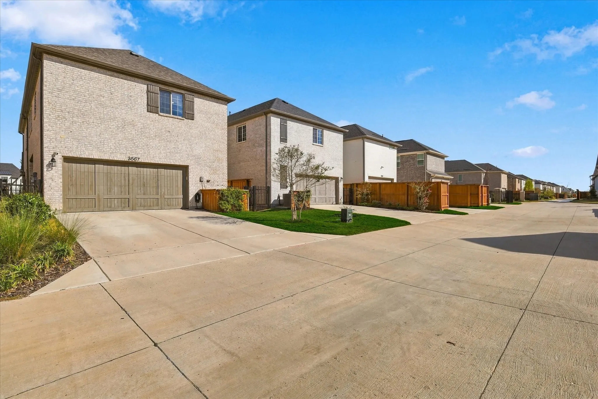 Single Family Residence For Rent in Denton County , 3567 Honeycutt Drive, Frisco, Texas 75033, 4 Bedroom, 4 Bathroom, 2 Garage spaces, 2,658 Sqft, built in 2024, mls#21407367, Real Estate Agent in Frisco, Homes For Rent in Denton county, Homes For Rent in Frisco, Realtor in Frisco Texas, Real Estate Brokerage Independent Realty Texas, Luminita Cordes Realtor
