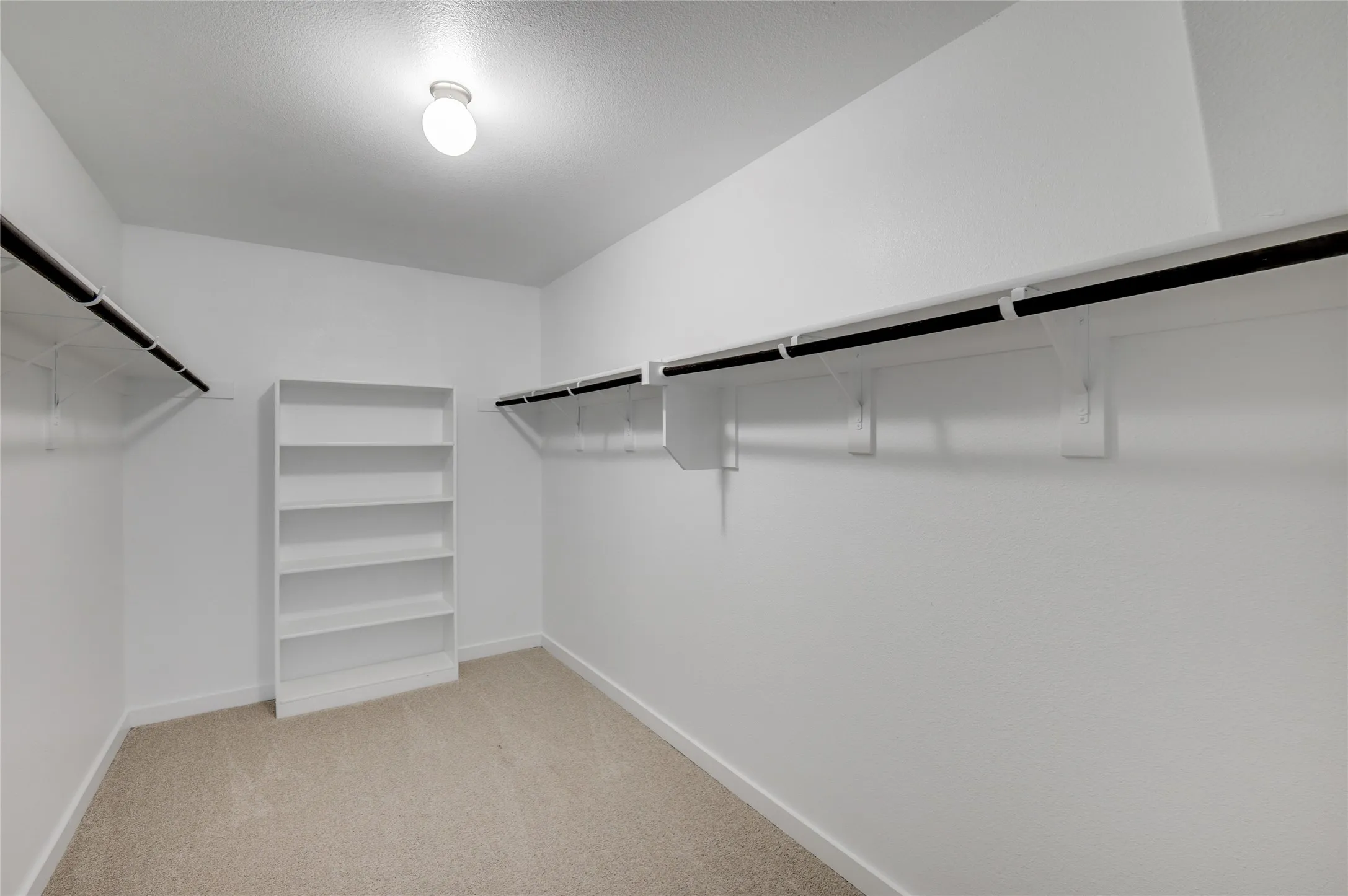 Single Family Residence For Sale in Collin County , 2429 Spring Side Drive, Royse City, Texas 75189, 3 Bedroom, 2 Bathroom, 2 Garage spaces, 1,865 Sqft, built in 2022, mls#21408050, Real Estate Agent in Royse City, Homes For Sale in Collin county, Homes For Sale in Royse City, Realtor in Royse City Texas, Real Estate Brokerage Independent Realty Texas, Luminita Cordes Realtor