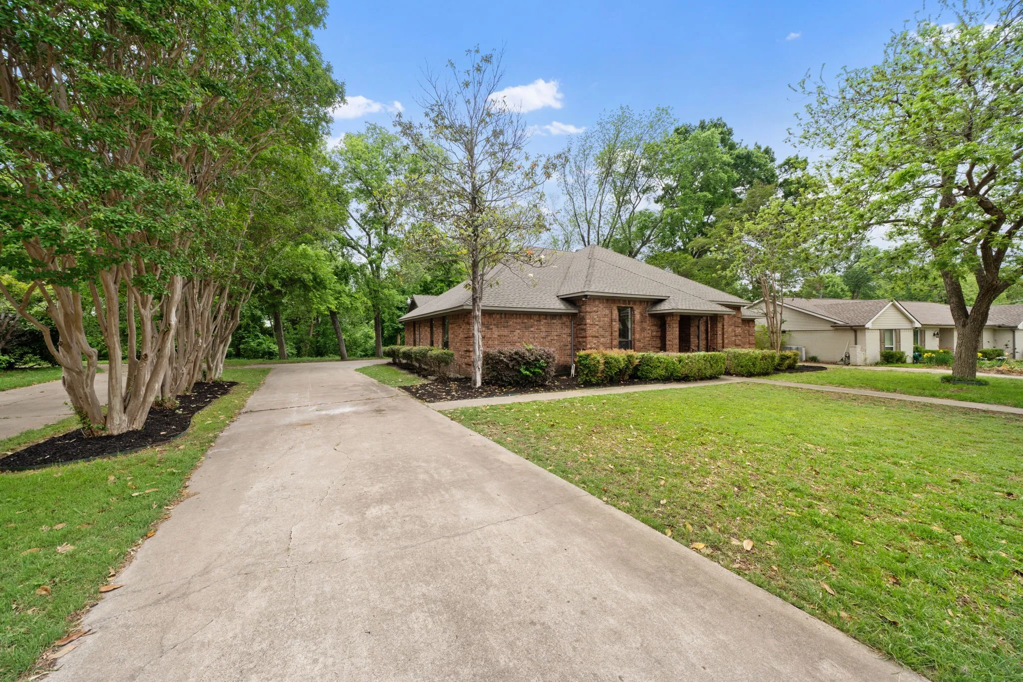 Single Family Residence For Rent in Collin County , 306 Westpark Drive N, Mc Kinney, Texas 75071, 3 Bedroom, 2 Bathroom, 2 Garage spaces, 2,669 Sqft, built in 1987, mls#21408685, Real Estate Agent in Mc Kinney, Homes For Rent in Collin county, Homes For Rent in Mc Kinney, Realtor in Mc Kinney Texas, Real Estate Brokerage Independent Realty Texas, Luminita Cordes Realtor