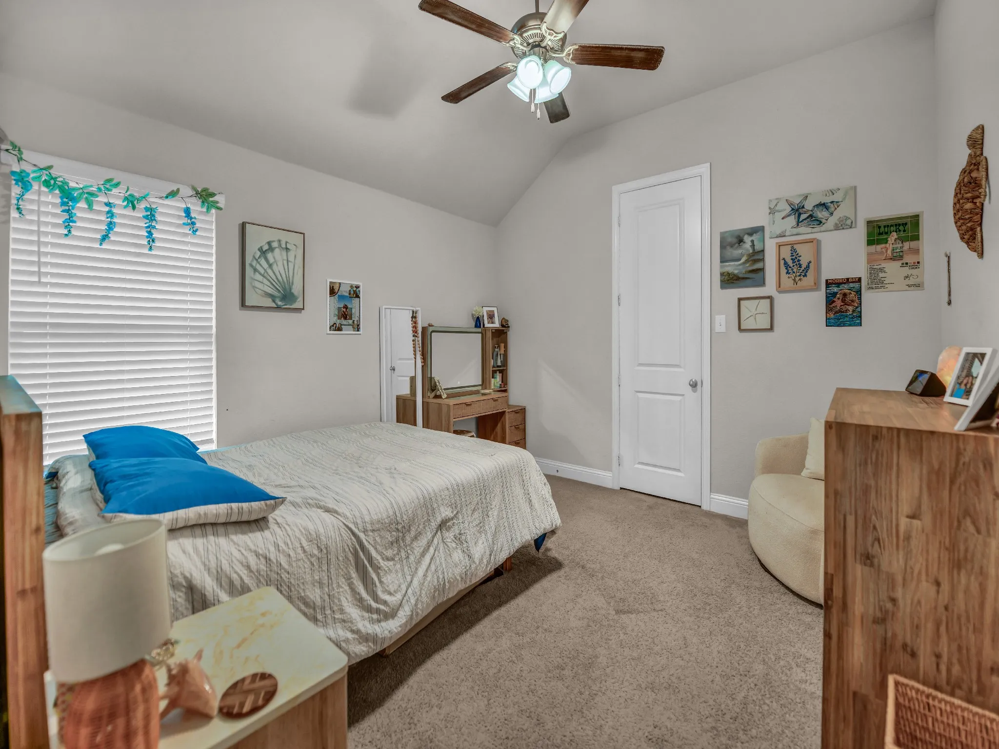 Single Family Residence For Sale in Parker County , 15129 Fleet Hill Road, Weatherford, Texas 76008, 4 Bedroom, 3 Bathroom, 2 Garage spaces, 2,473 Sqft, built in 2020, mls#21408700, Real Estate Agent in Weatherford, Homes For Sale in Parker county, Homes For Sale in Weatherford, Realtor in Weatherford Texas, Real Estate Brokerage Independent Realty Texas, Luminita Cordes Realtor