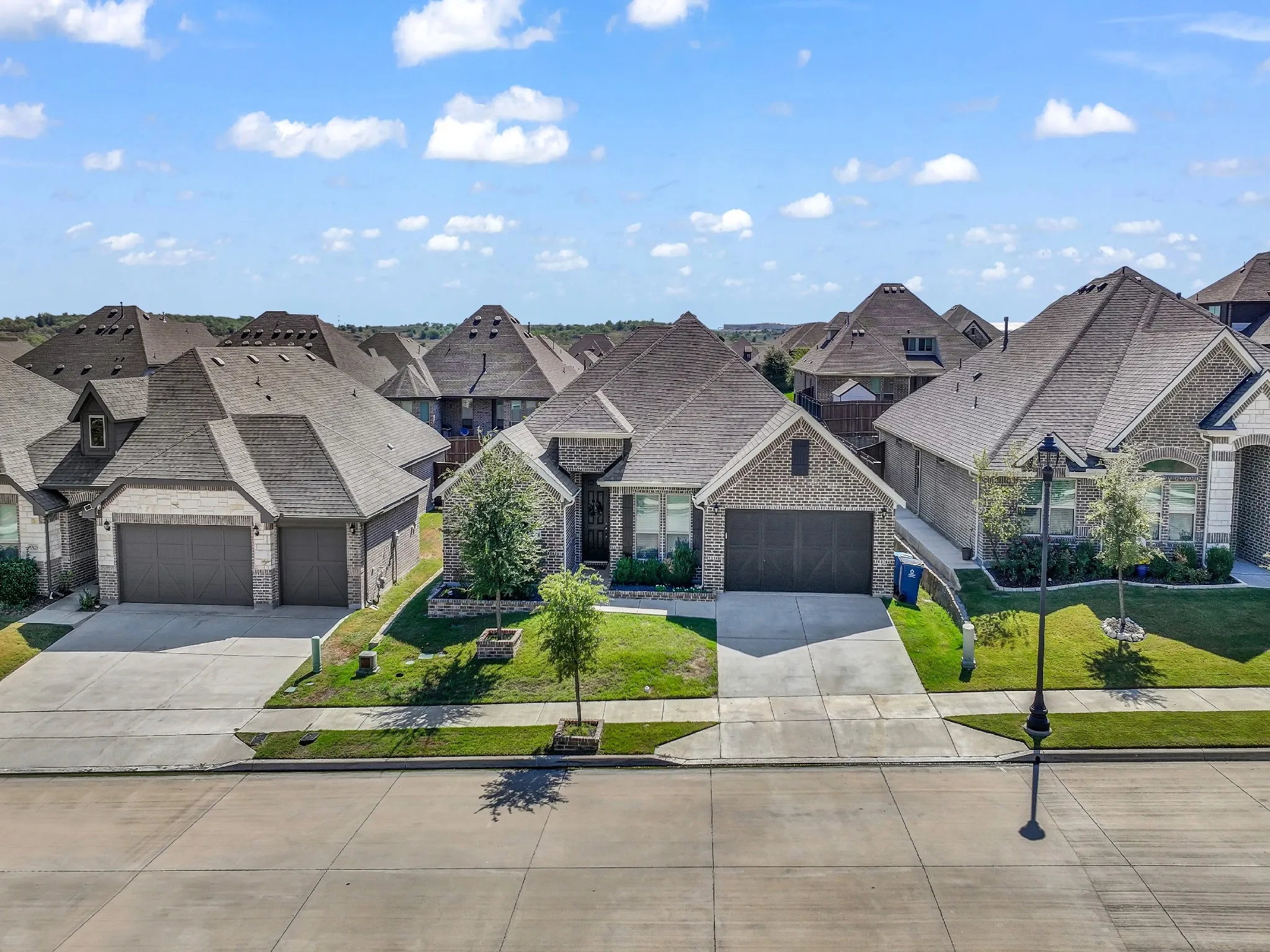 Single Family Residence For Sale in Parker County , 15129 Fleet Hill Road, Weatherford, Texas 76008, 4 Bedroom, 3 Bathroom, 2 Garage spaces, 2,473 Sqft, built in 2020, mls#21408700, Real Estate Agent in Weatherford, Homes For Sale in Parker county, Homes For Sale in Weatherford, Realtor in Weatherford Texas, Real Estate Brokerage Independent Realty Texas, Luminita Cordes Realtor