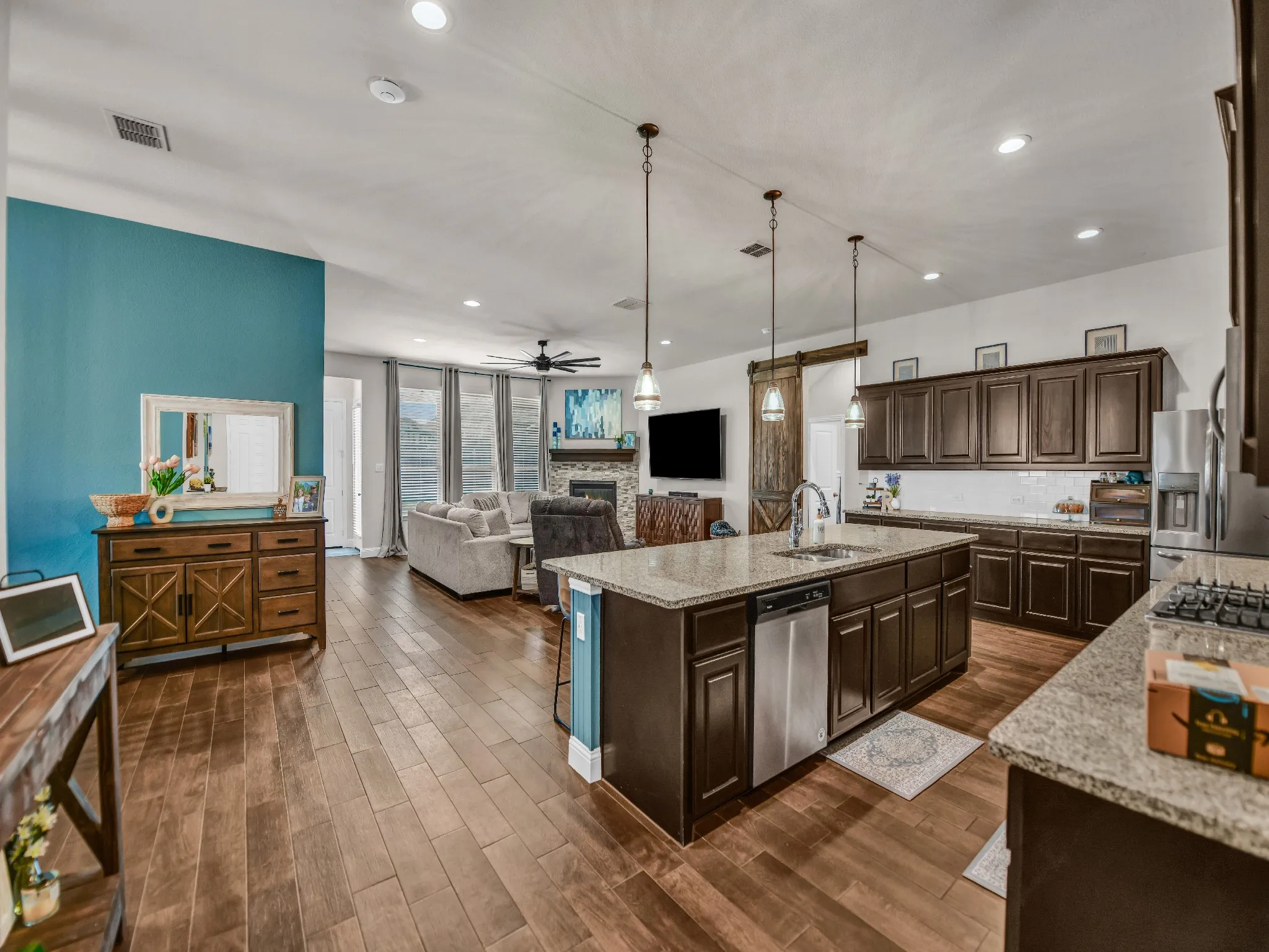 Single Family Residence For Sale in Parker County , 15129 Fleet Hill Road, Weatherford, Texas 76008, 4 Bedroom, 3 Bathroom, 2 Garage spaces, 2,473 Sqft, built in 2020, mls#21408700, Real Estate Agent in Weatherford, Homes For Sale in Parker county, Homes For Sale in Weatherford, Realtor in Weatherford Texas, Real Estate Brokerage Independent Realty Texas, Luminita Cordes Realtor