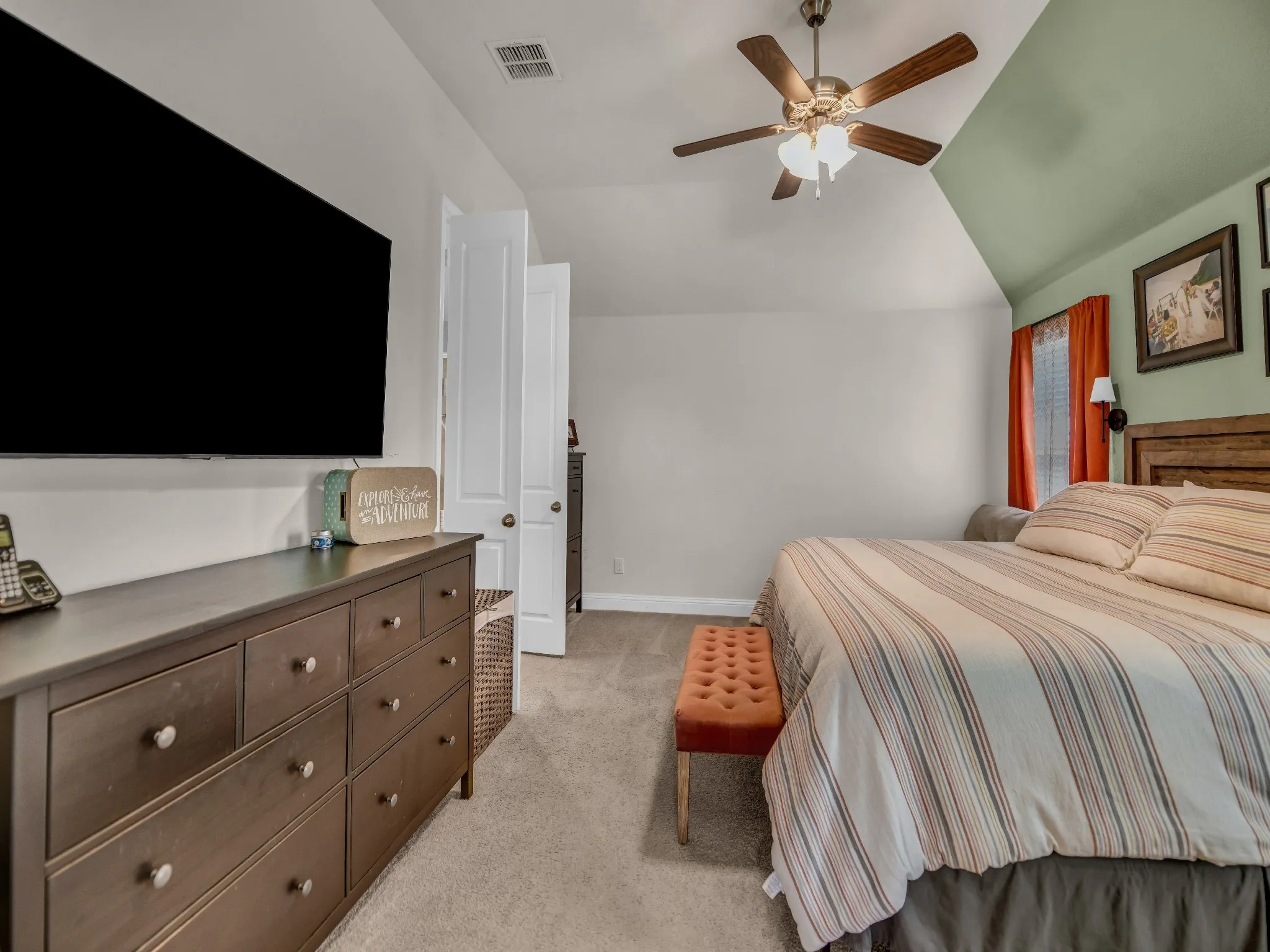 Single Family Residence For Sale in Parker County , 15129 Fleet Hill Road, Weatherford, Texas 76008, 4 Bedroom, 3 Bathroom, 2 Garage spaces, 2,473 Sqft, built in 2020, mls#21408700, Real Estate Agent in Weatherford, Homes For Sale in Parker county, Homes For Sale in Weatherford, Realtor in Weatherford Texas, Real Estate Brokerage Independent Realty Texas, Luminita Cordes Realtor