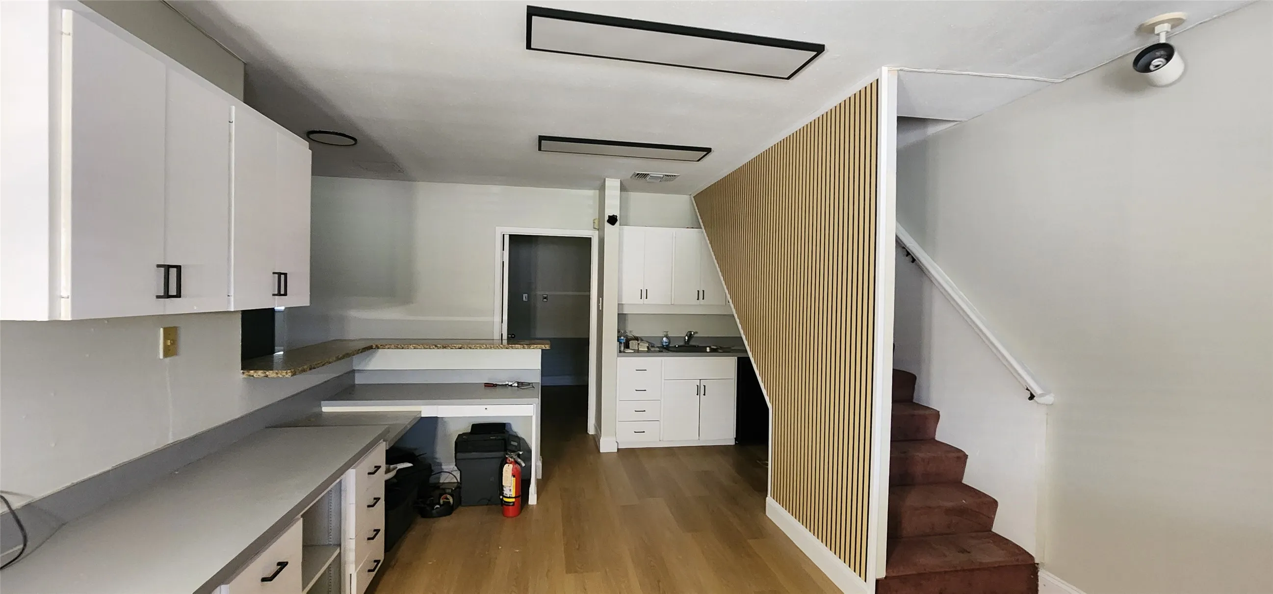 Office For Rent in Dallas County , 1050 N Belt line Road 103, Mesquite, Texas 75149, 0, 0, Garage spaces, 0 Sqft, built in 1983, mls#21408710, Real Estate Agent in Mesquite, Homes For Rent in Dallas county, Homes For Rent in Mesquite, Realtor in Mesquite Texas, Real Estate Brokerage Independent Realty Texas, Luminita Cordes Realtor
