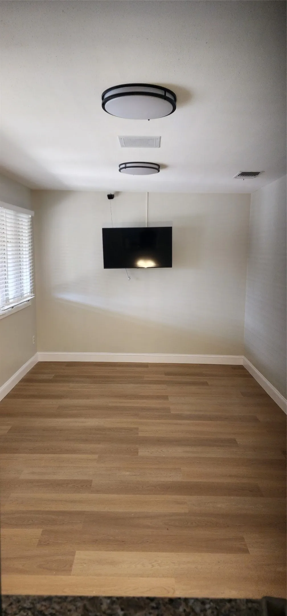 Office For Rent in Dallas County , 1050 N Belt line Road 103, Mesquite, Texas 75149, 0, 0, Garage spaces, 0 Sqft, built in 1983, mls#21408710, Real Estate Agent in Mesquite, Homes For Rent in Dallas county, Homes For Rent in Mesquite, Realtor in Mesquite Texas, Real Estate Brokerage Independent Realty Texas, Luminita Cordes Realtor