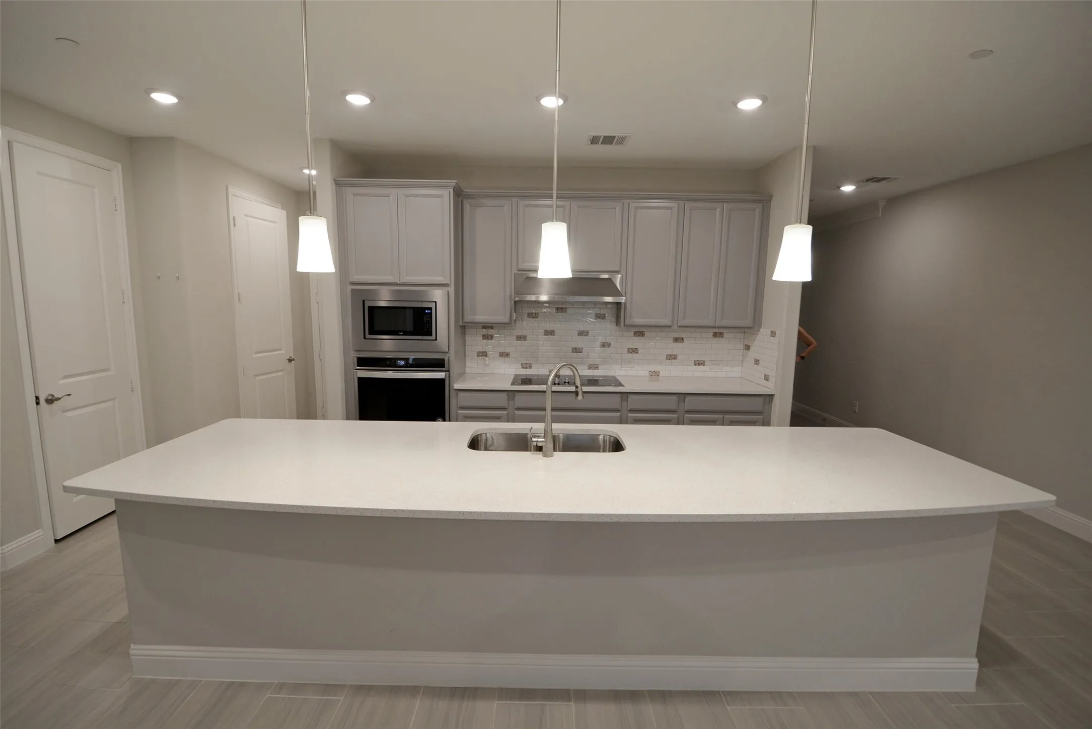Triplex For Rent in Denton County , 5626 Niagara Road, The Colony, Texas 75056, 3 Bedroom, 3 Bathroom, 2 Garage spaces, 2,069 Sqft, built in 2019, mls#21408702, Real Estate Agent in The Colony, Homes For Rent in Denton county, Homes For Rent in The Colony, Realtor in The Colony Texas, Real Estate Brokerage Independent Realty Texas, Luminita Cordes Realtor