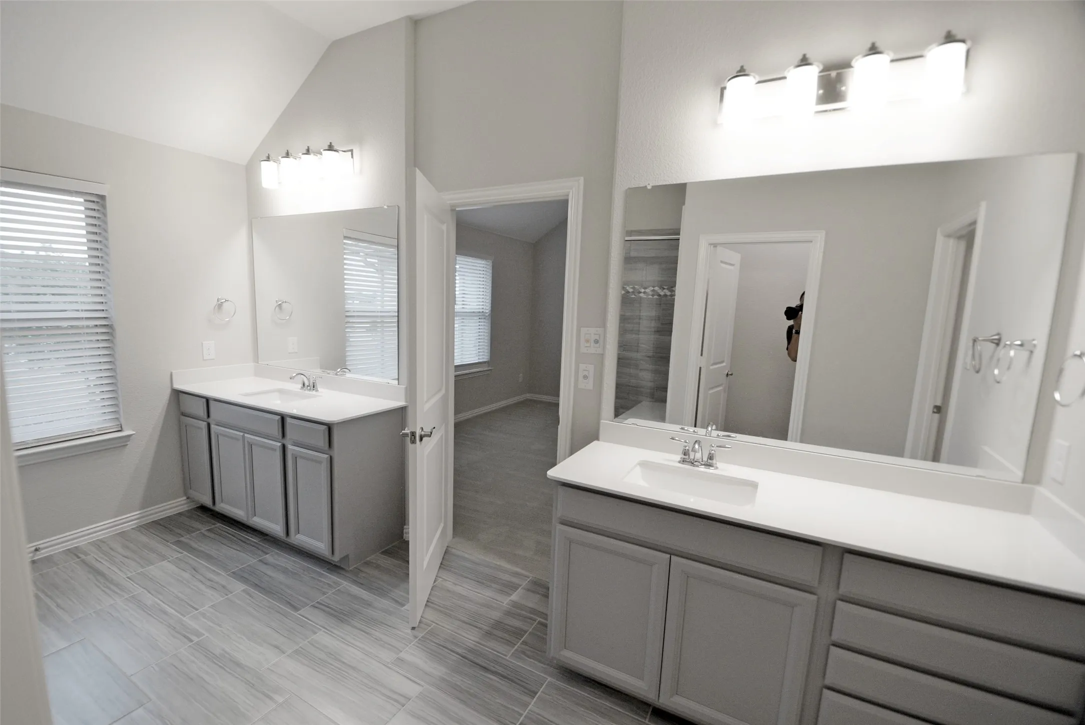 Triplex For Rent in Denton County , 5626 Niagara Road, The Colony, Texas 75056, 3 Bedroom, 3 Bathroom, 2 Garage spaces, 2,069 Sqft, built in 2019, mls#21408702, Real Estate Agent in The Colony, Homes For Rent in Denton county, Homes For Rent in The Colony, Realtor in The Colony Texas, Real Estate Brokerage Independent Realty Texas, Luminita Cordes Realtor
