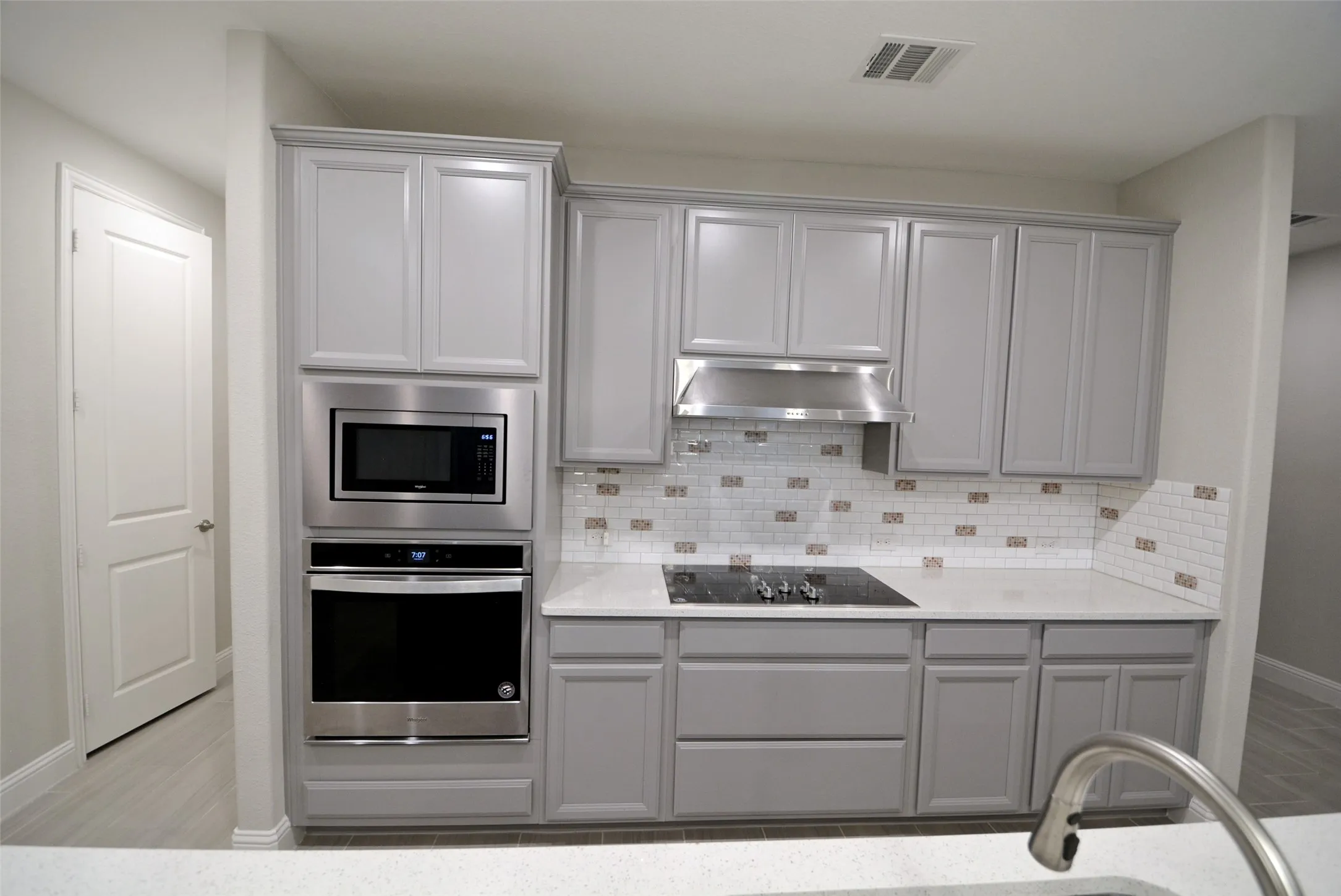Triplex For Rent in Denton County , 5626 Niagara Road, The Colony, Texas 75056, 3 Bedroom, 3 Bathroom, 2 Garage spaces, 2,069 Sqft, built in 2019, mls#21408702, Real Estate Agent in The Colony, Homes For Rent in Denton county, Homes For Rent in The Colony, Realtor in The Colony Texas, Real Estate Brokerage Independent Realty Texas, Luminita Cordes Realtor