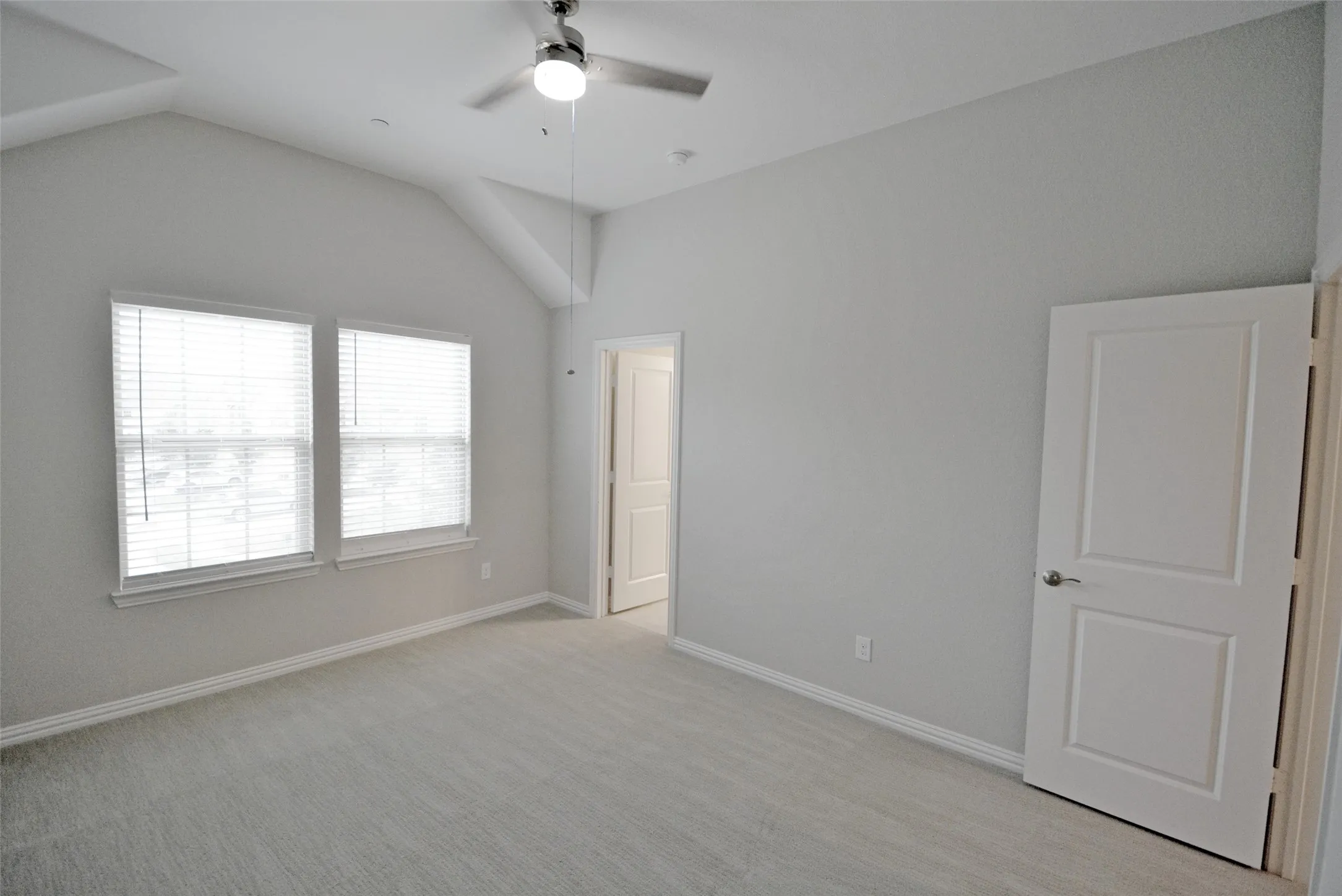 Triplex For Rent in Denton County , 5626 Niagara Road, The Colony, Texas 75056, 3 Bedroom, 3 Bathroom, 2 Garage spaces, 2,069 Sqft, built in 2019, mls#21408702, Real Estate Agent in The Colony, Homes For Rent in Denton county, Homes For Rent in The Colony, Realtor in The Colony Texas, Real Estate Brokerage Independent Realty Texas, Luminita Cordes Realtor