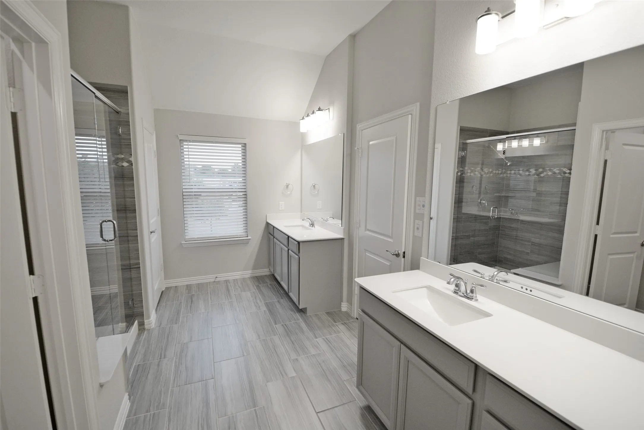 Triplex For Rent in Denton County , 5626 Niagara Road, The Colony, Texas 75056, 3 Bedroom, 3 Bathroom, 2 Garage spaces, 2,069 Sqft, built in 2019, mls#21408702, Real Estate Agent in The Colony, Homes For Rent in Denton county, Homes For Rent in The Colony, Realtor in The Colony Texas, Real Estate Brokerage Independent Realty Texas, Luminita Cordes Realtor