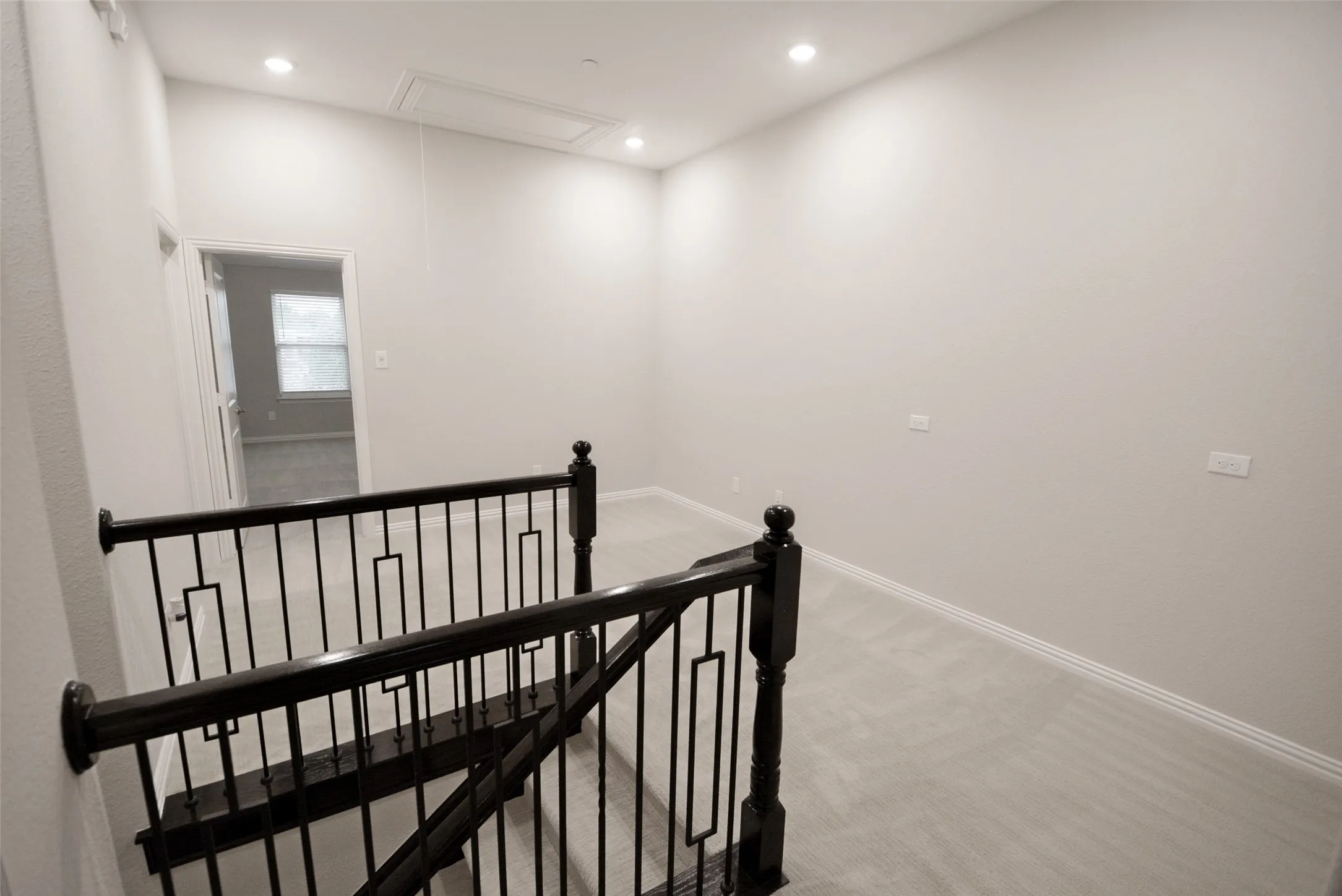 Triplex For Rent in Denton County , 5626 Niagara Road, The Colony, Texas 75056, 3 Bedroom, 3 Bathroom, 2 Garage spaces, 2,069 Sqft, built in 2019, mls#21408702, Real Estate Agent in The Colony, Homes For Rent in Denton county, Homes For Rent in The Colony, Realtor in The Colony Texas, Real Estate Brokerage Independent Realty Texas, Luminita Cordes Realtor