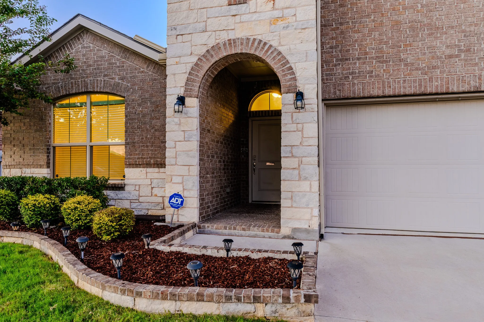Single Family Residence For Sale in Tarrant County , 540 Dunmore Drive, Haslet, Texas 76052, 4 Bedroom, 2 Bathroom, 2 Garage spaces, 2,015 Sqft, built in 2021, mls#21408690, Real Estate Agent in Haslet, Homes For Sale in Tarrant county, Homes For Sale in Haslet, Realtor in Haslet Texas, Real Estate Brokerage Independent Realty Texas, Luminita Cordes Realtor