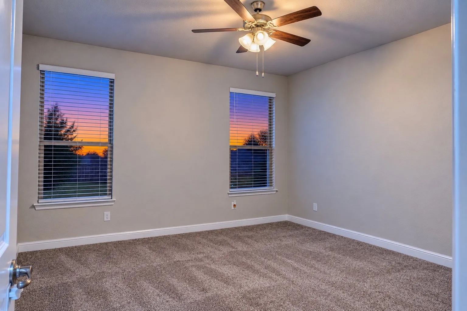 Single Family Residence For Sale in Tarrant County , 540 Dunmore Drive, Haslet, Texas 76052, 4 Bedroom, 2 Bathroom, 2 Garage spaces, 2,015 Sqft, built in 2021, mls#21408690, Real Estate Agent in Haslet, Homes For Sale in Tarrant county, Homes For Sale in Haslet, Realtor in Haslet Texas, Real Estate Brokerage Independent Realty Texas, Luminita Cordes Realtor